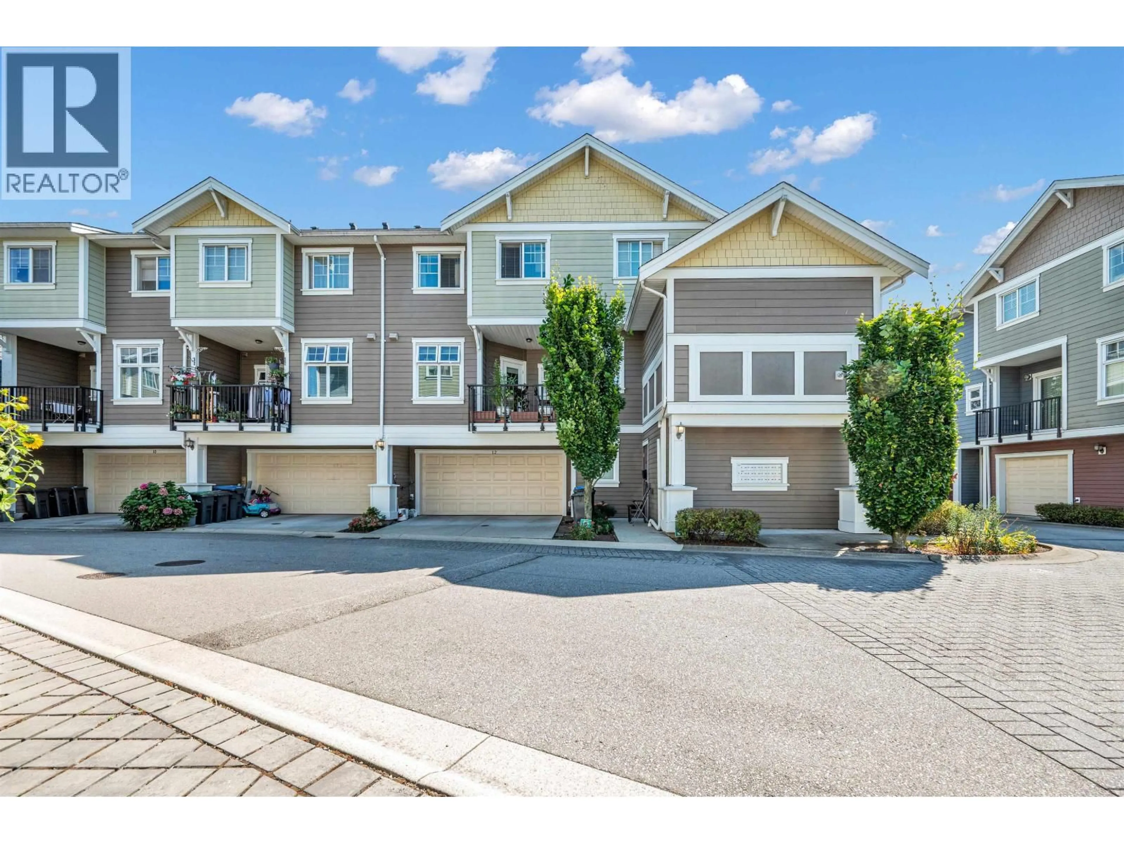 A pic from outside/outdoor area/front of a property/back of a property/a pic from drone, street for 12 - 1135 EWEN AVENUE, New Westminster British Columbia V3M5E3