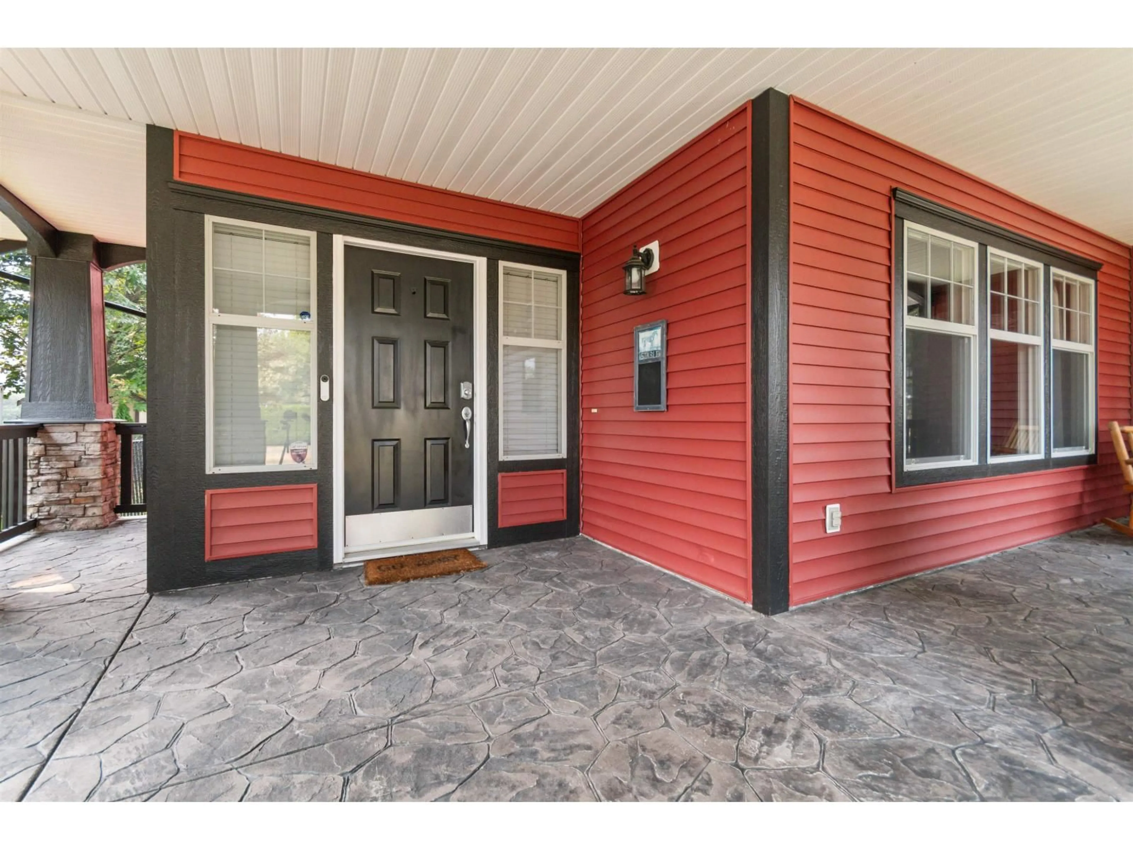 Indoor entryway for 10321 PARKWOOD DRIVE, Rosedale British Columbia V0X1X1