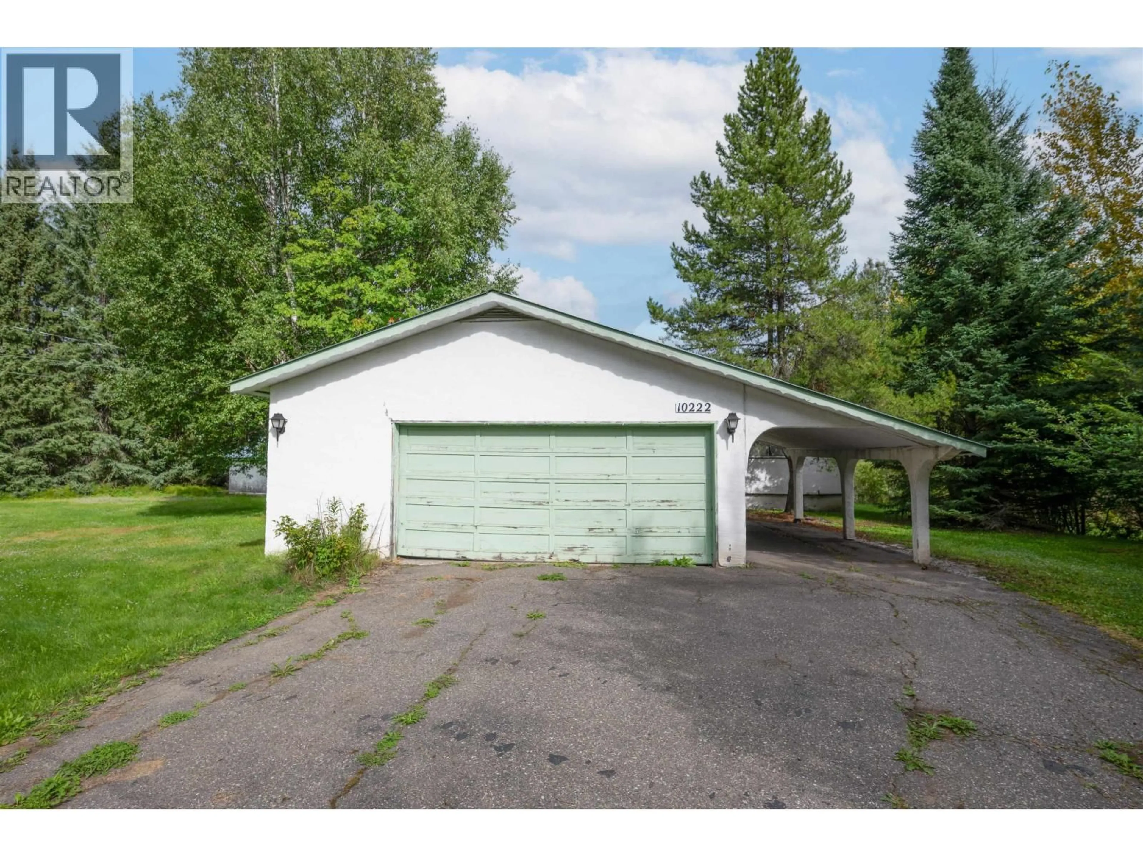 Indoor garage for 10222 KELLY ROAD, Prince George British Columbia V2K5V3