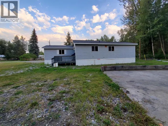 1017 HAZEL ROAD, Quesnel 2