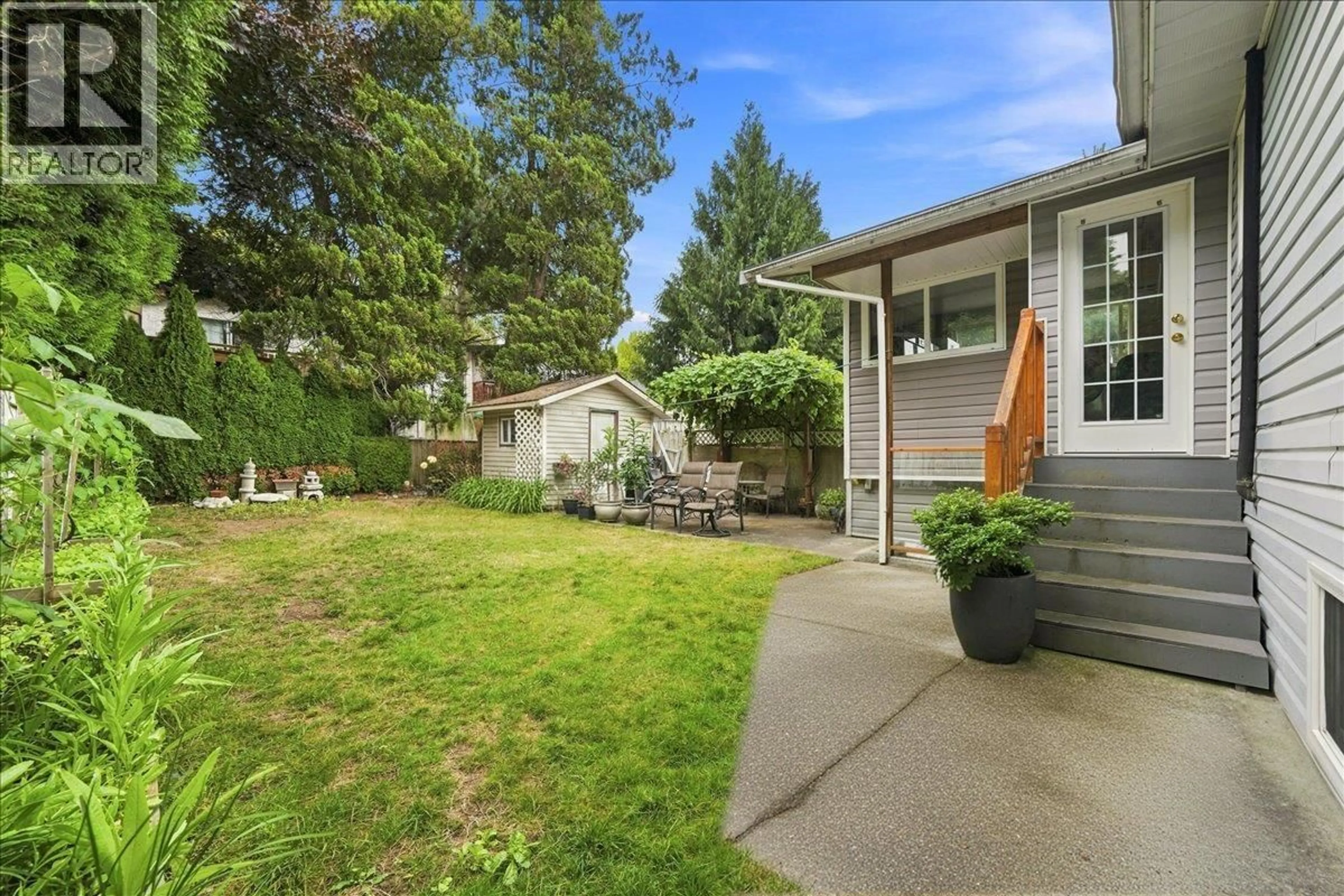 Unknown for 4820 MOSS STREET, Vancouver British Columbia V5R3T2