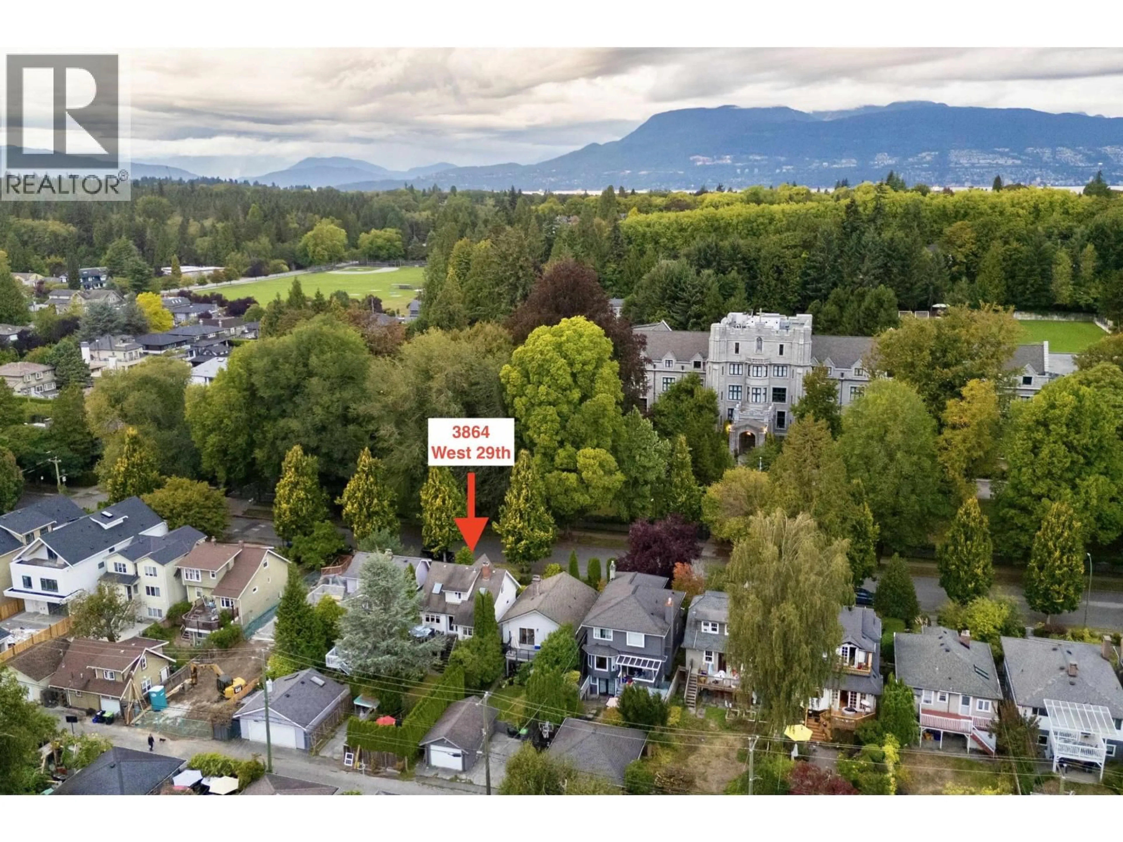 A pic from outside/outdoor area/front of a property/back of a property/a pic from drone, mountain view for 3864 29TH AVENUE, Vancouver British Columbia V6S1T8