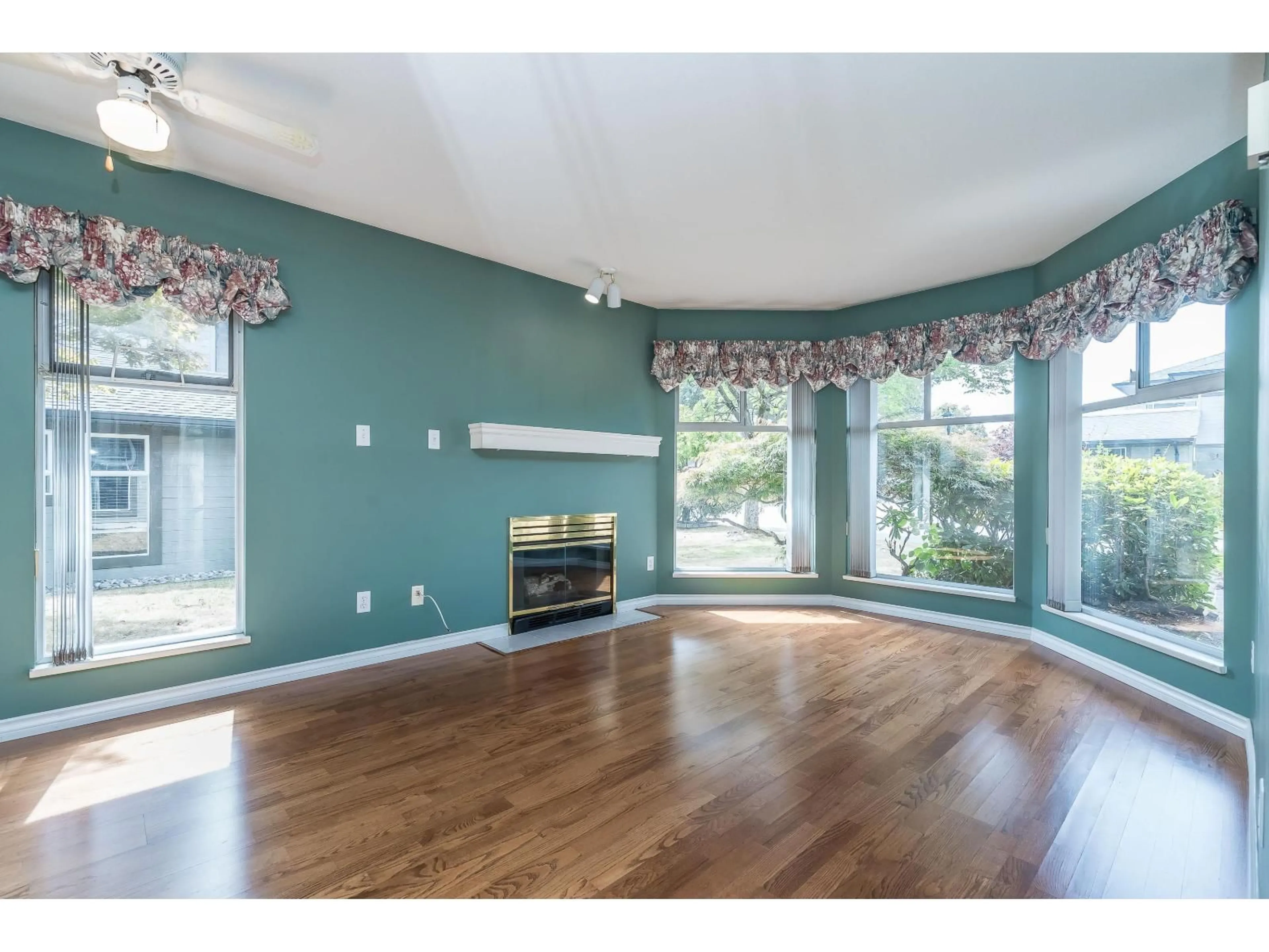 Unknown for 165 - 16080 82 AVENUE, Surrey British Columbia V4N0N6