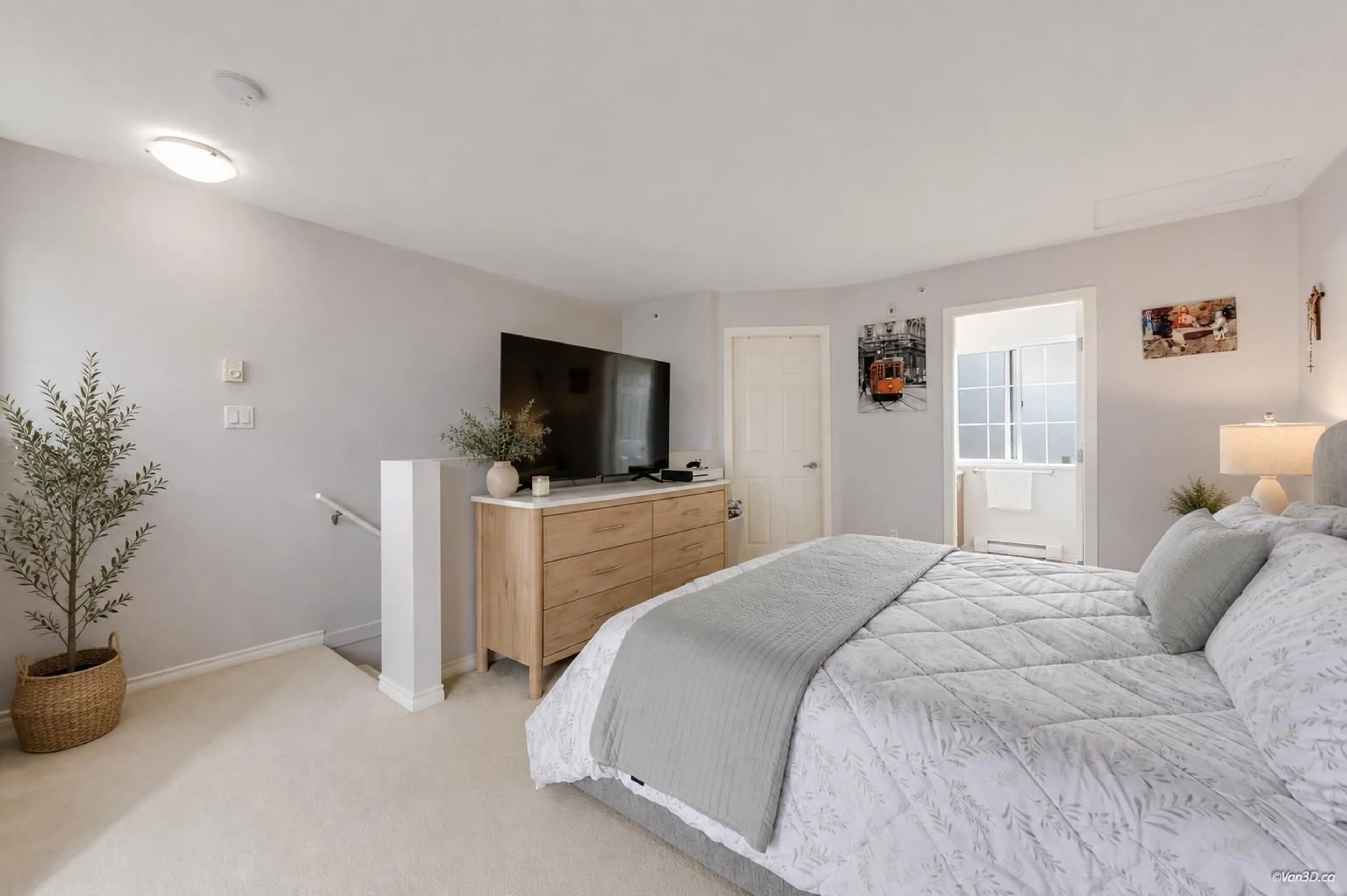 A pic of a room for 18 - 14855 100 AVENUE, Surrey British Columbia V3R2W1