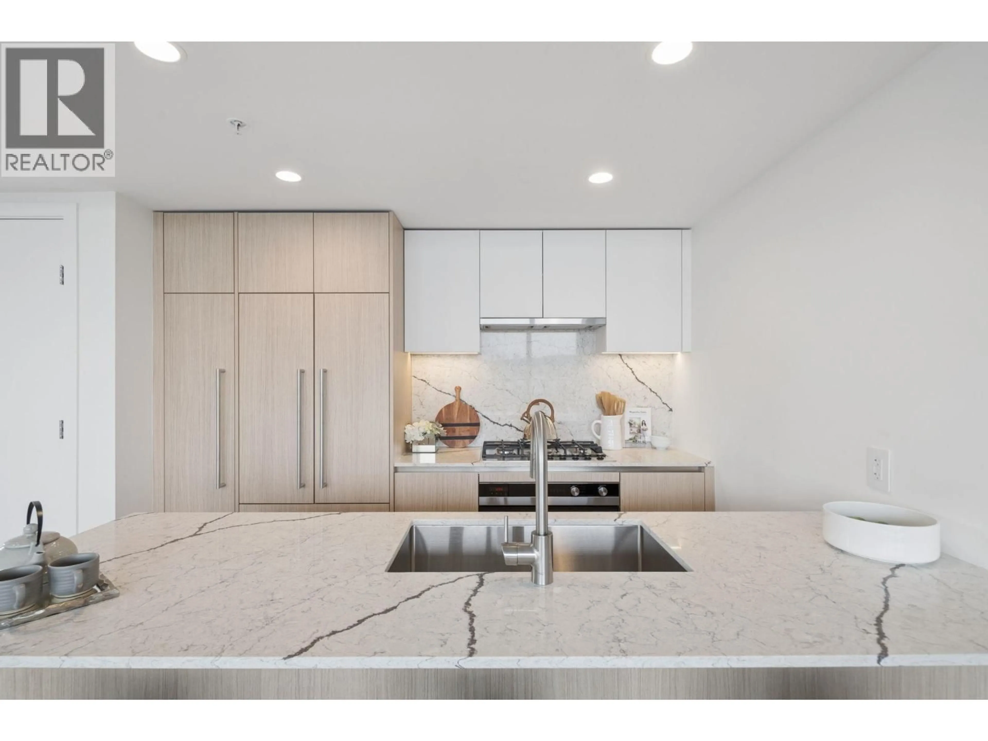 Unknown for 2308 - 2135 SPRINGER AVENUE, Burnaby British Columbia V5B0C1
