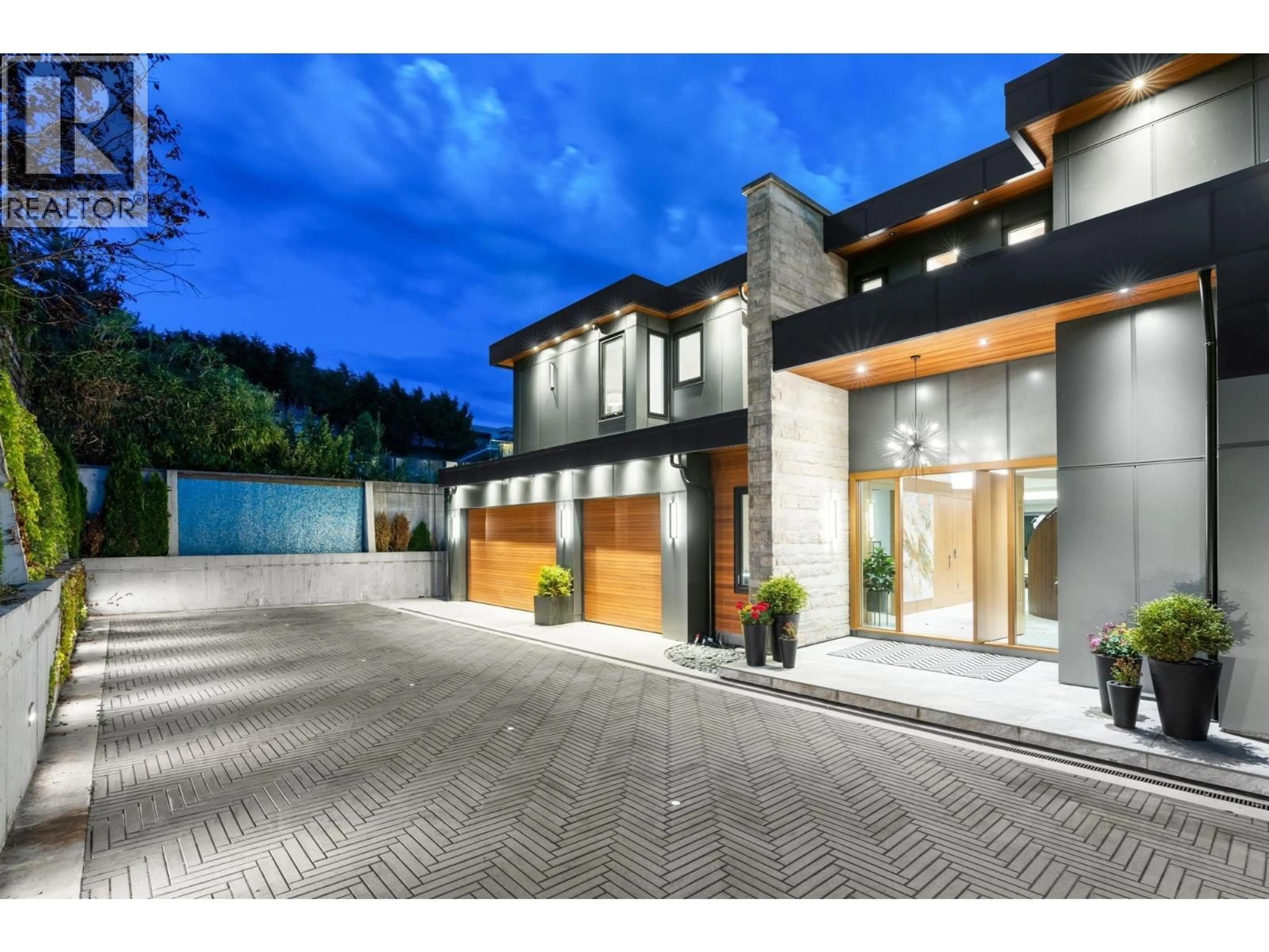 Unknown for 815 KING GEORGES WAY, West Vancouver British Columbia V7S1S4