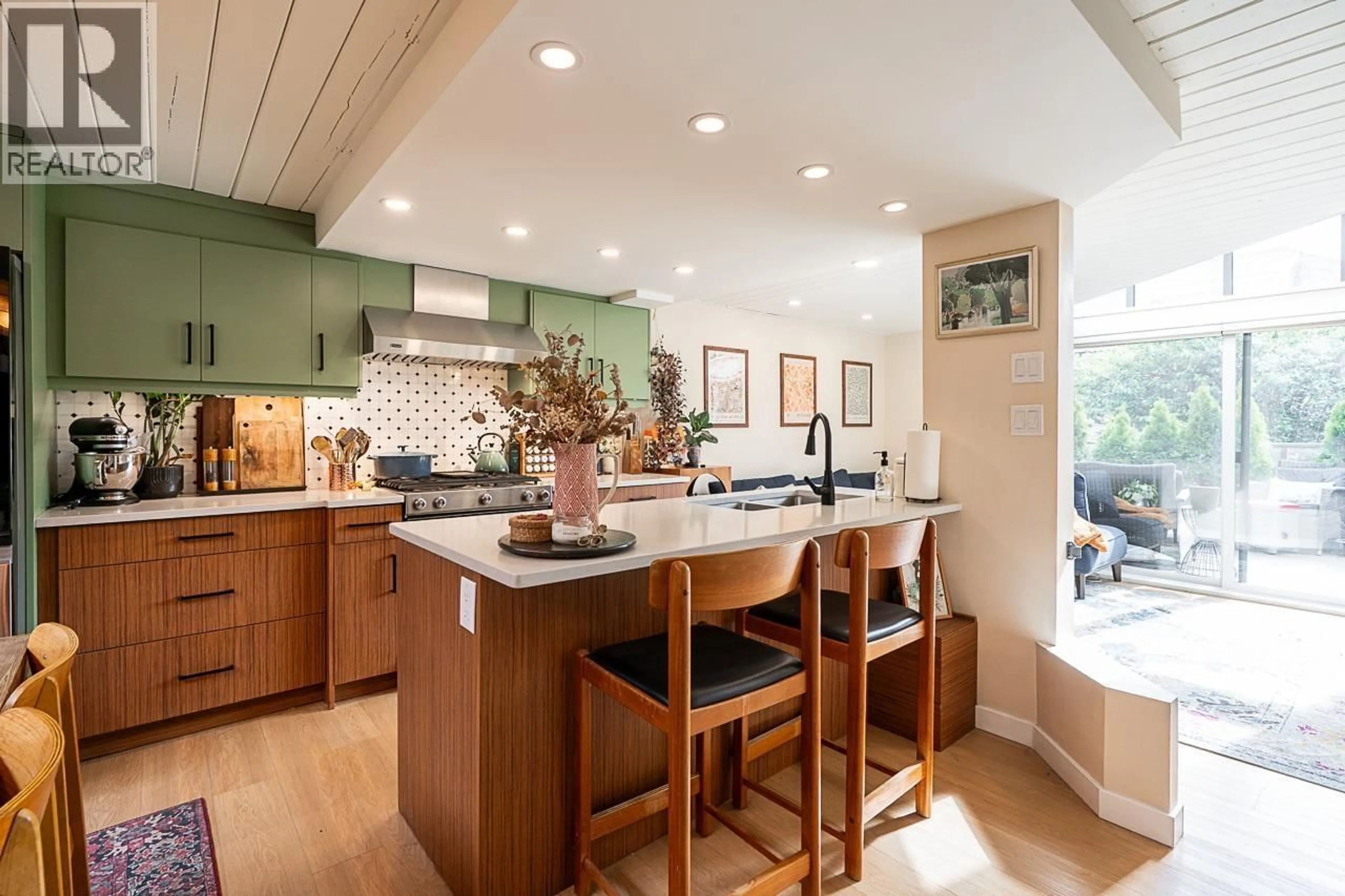 Open concept kitchen, unknown for 1173 8TH AVENUE, Vancouver British Columbia V6H1C5
