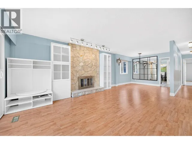 3060 EUCLID AVENUE, Vancouver 3