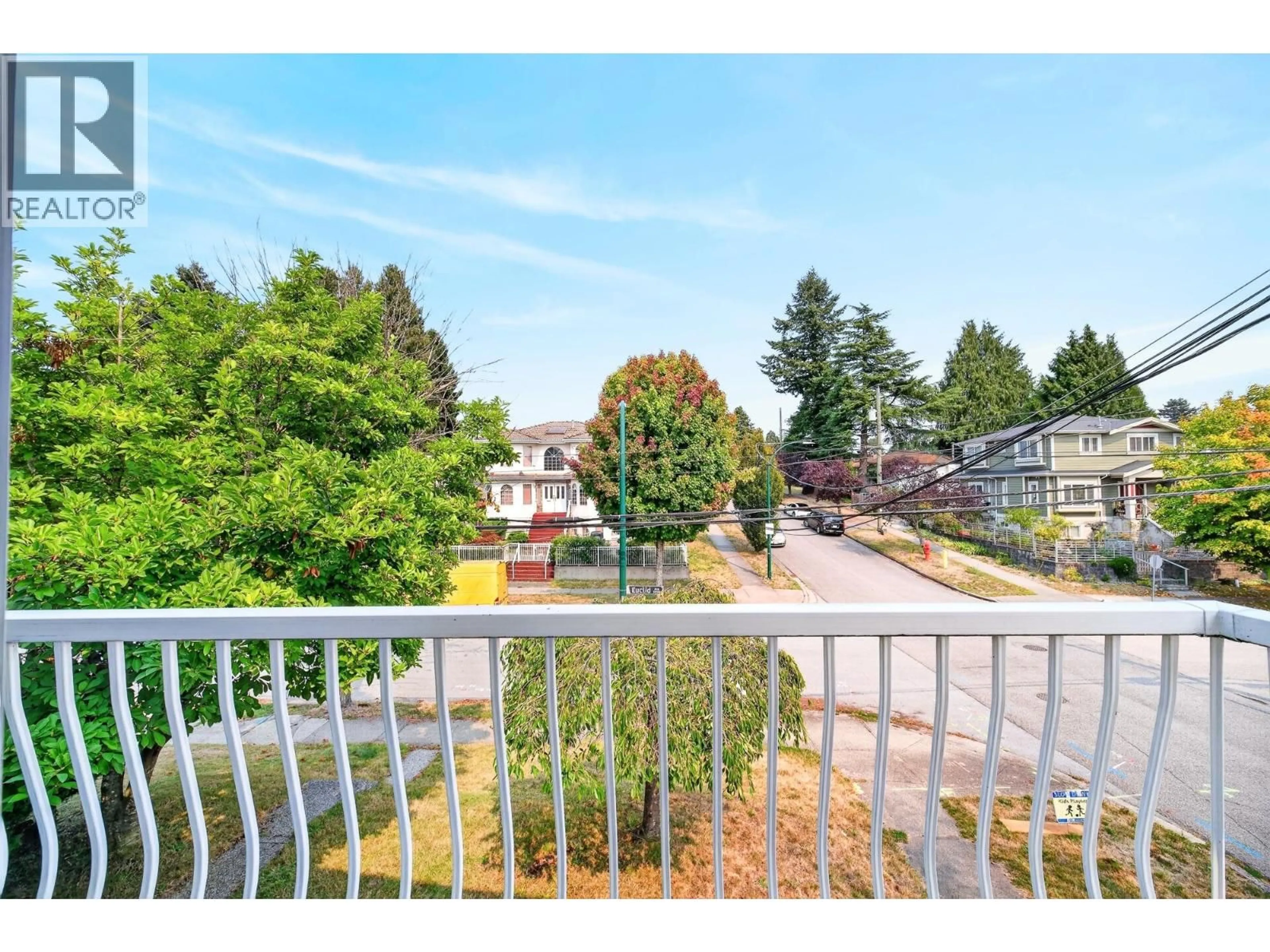 A pic from outside/outdoor area/front of a property/back of a property/a pic from drone, unknown for 3060 EUCLID AVENUE, Vancouver British Columbia V5R5E2