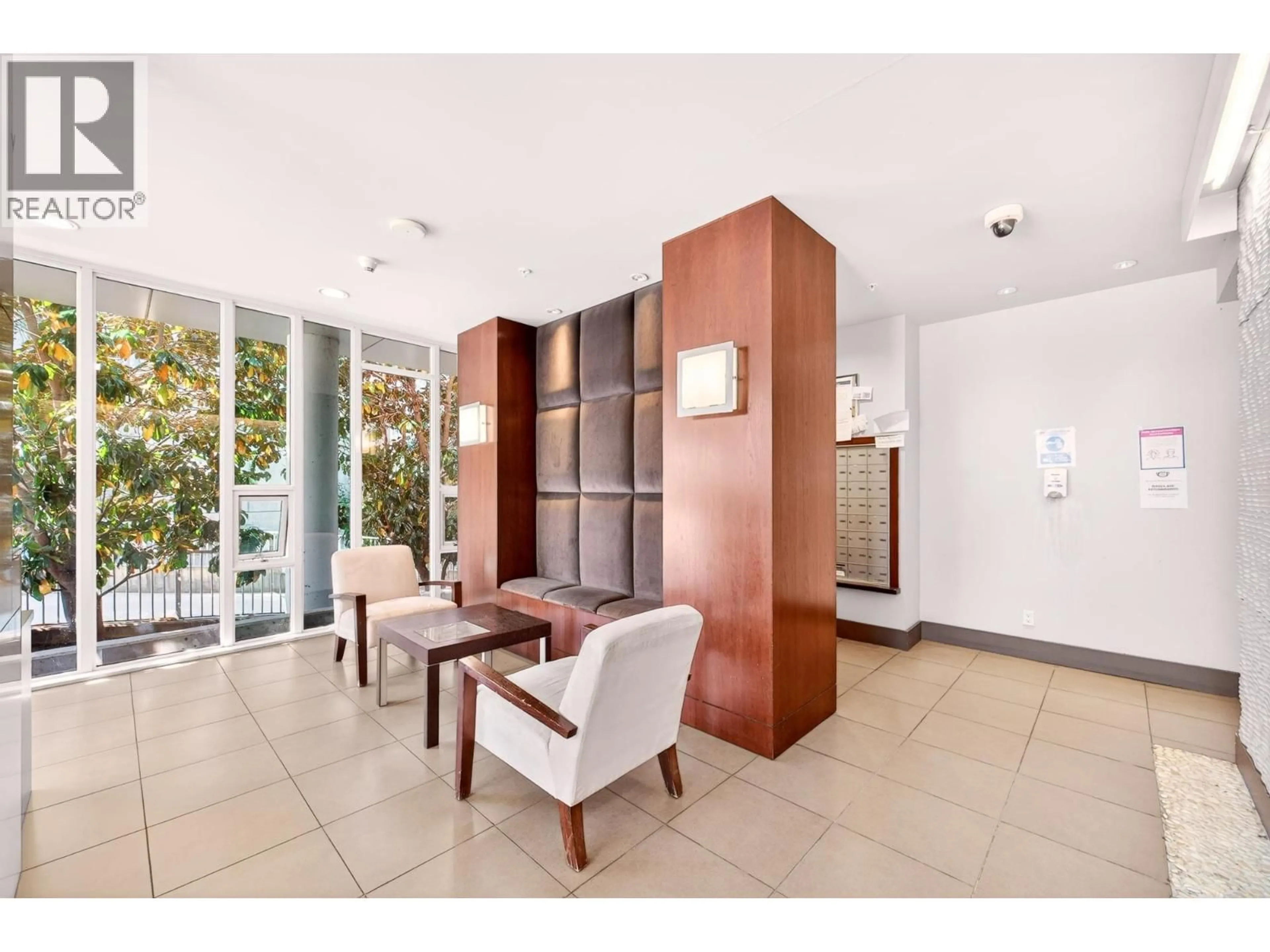 Lobby for 606 - 8280 LANSDOWNE ROAD, Richmond British Columbia V6X0B2