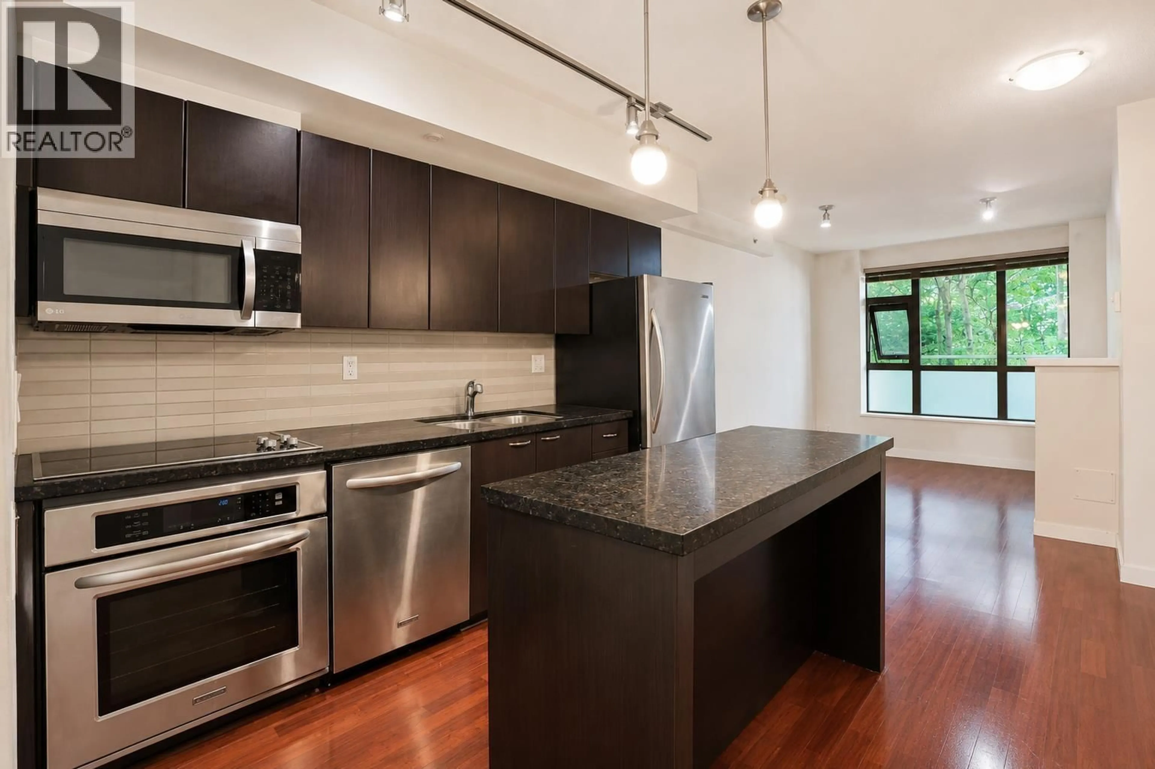 Open concept kitchen, unknown for 201 - 538 SMITHE STREET, Vancouver British Columbia V6B0A6