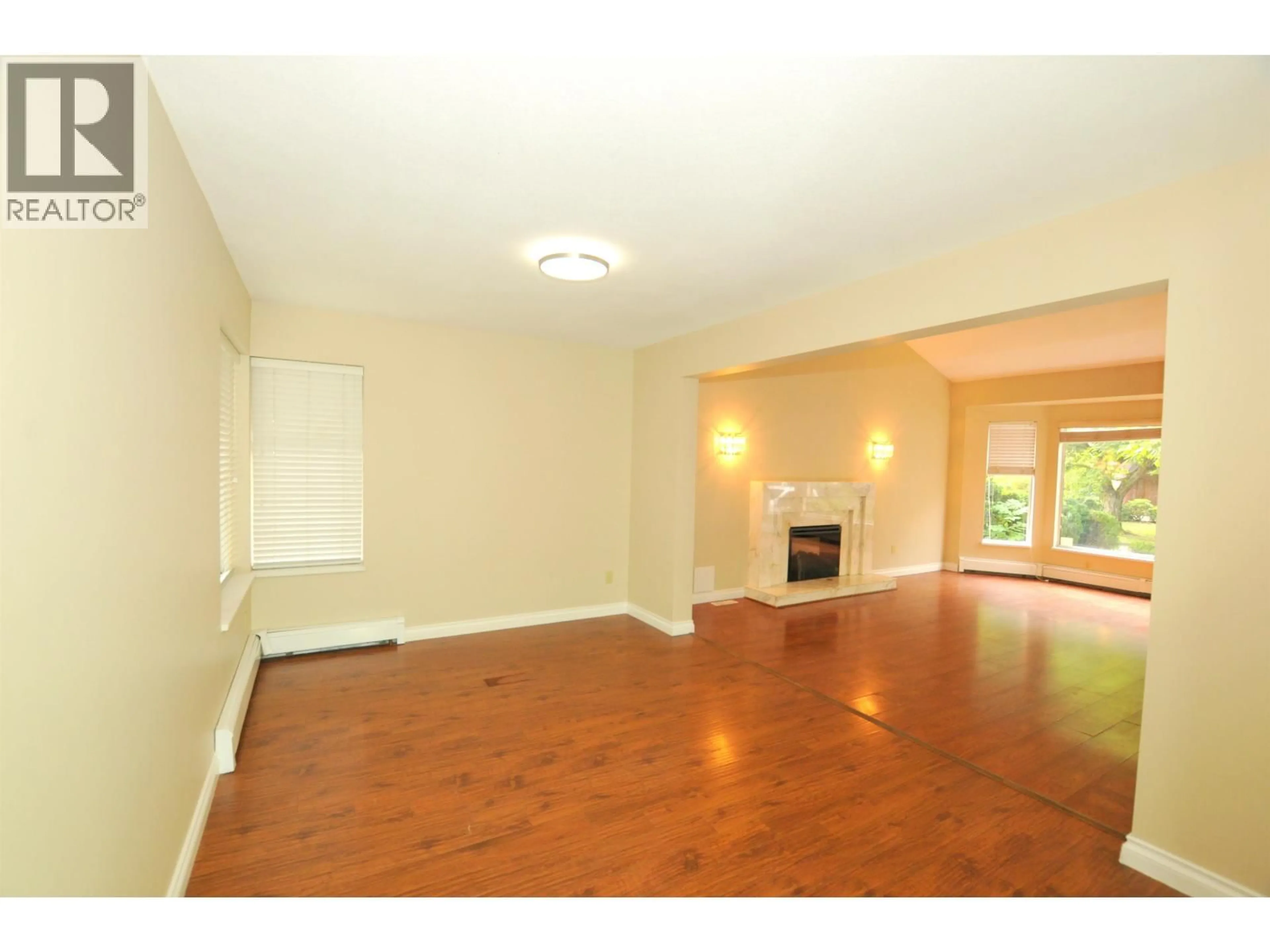 A pic of a room for 6823 GRANT PLACE, Burnaby British Columbia V5B4X4