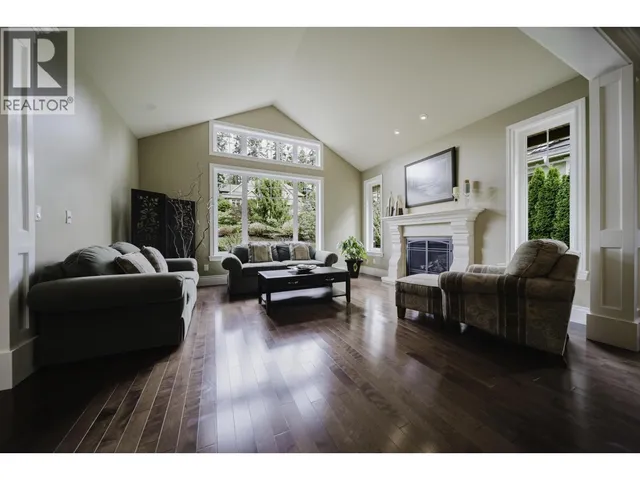 1056 RAVENSWOOD DRIVE, Anmore 5