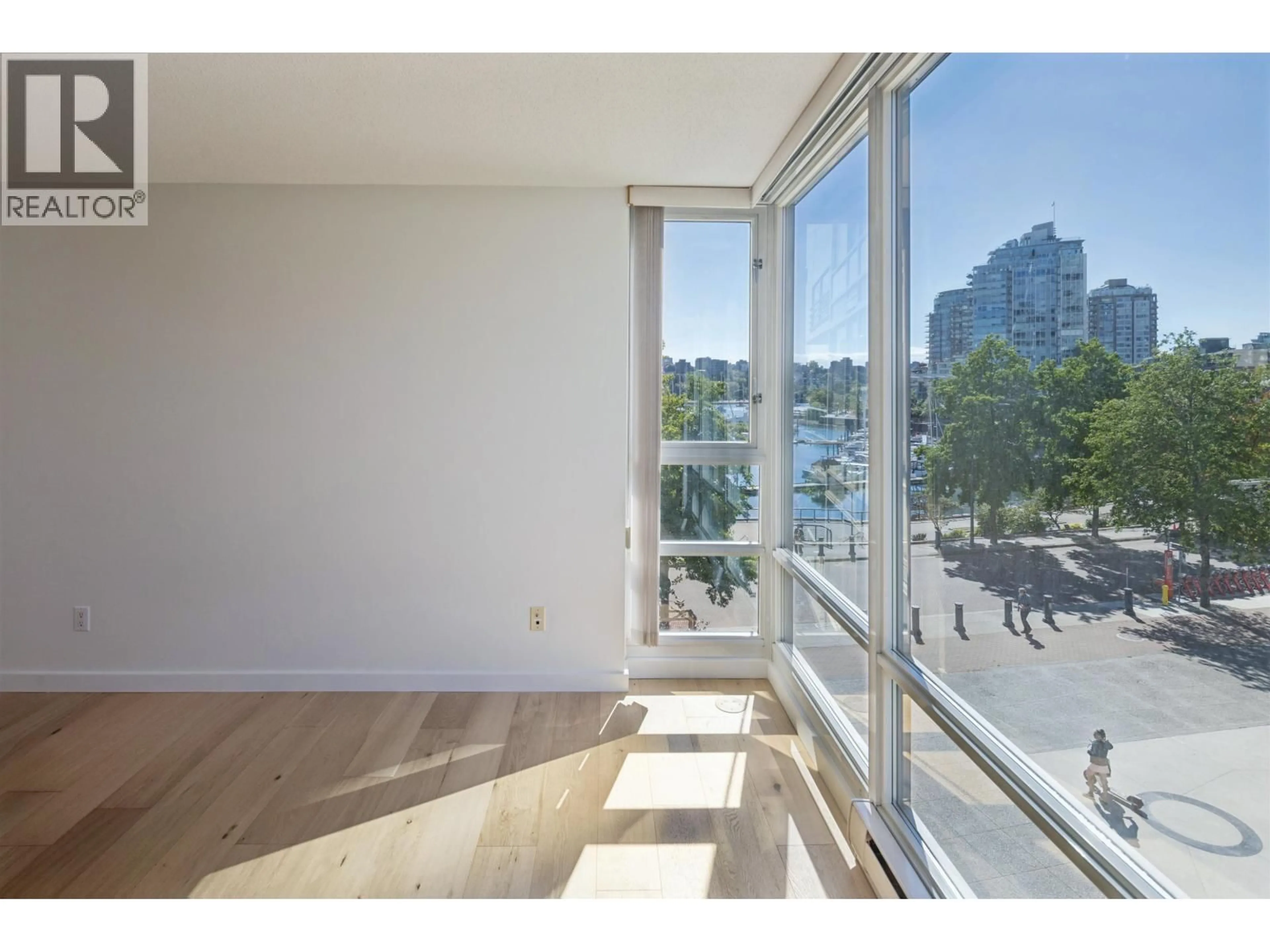 A pic of a room for 505 - 1067 MARINASIDE CRESCENT, Vancouver British Columbia V6Z3A4