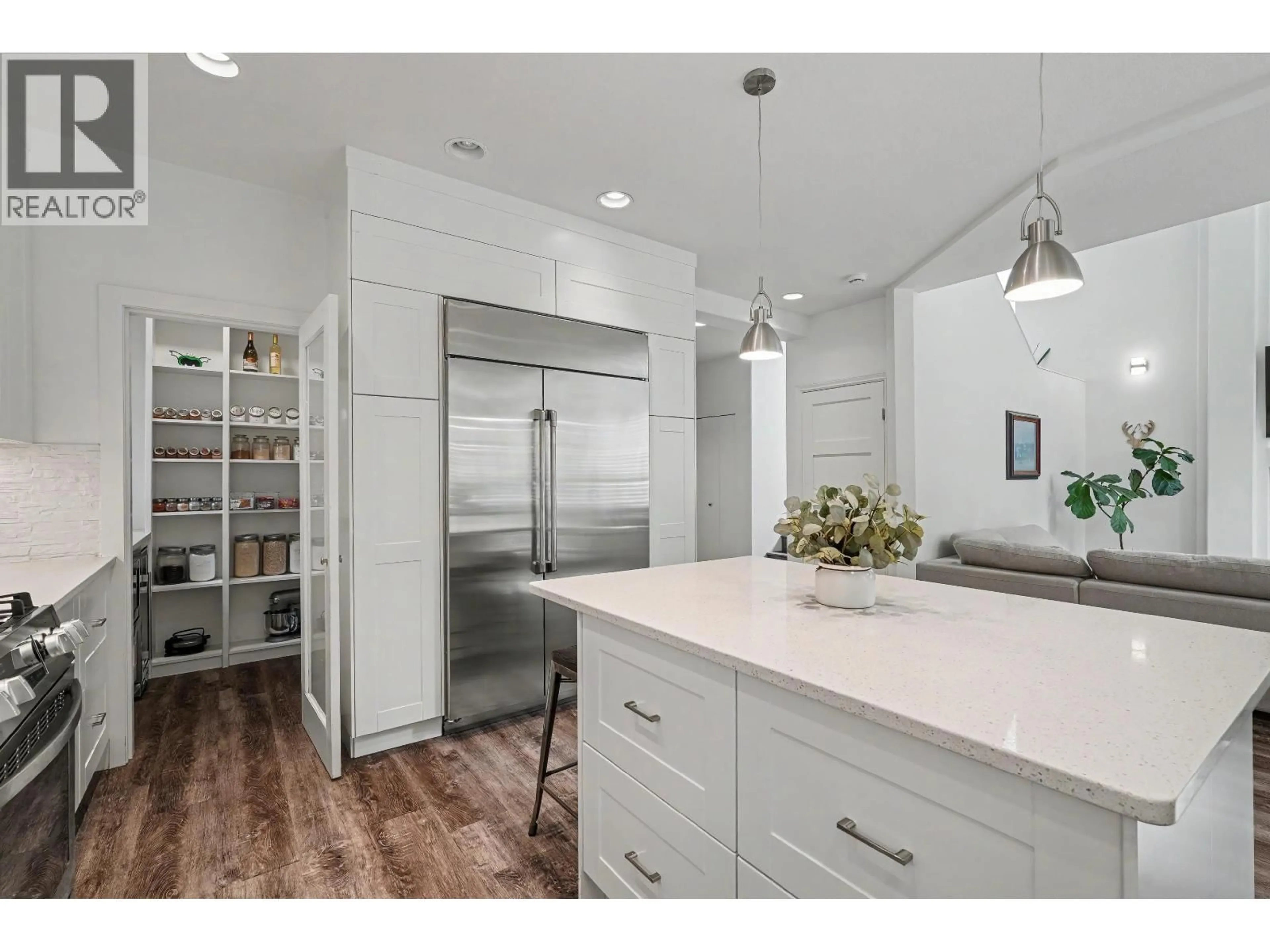 Open concept kitchen, unknown for 1722 PADDOCK DRIVE, Coquitlam British Columbia V3E3N8