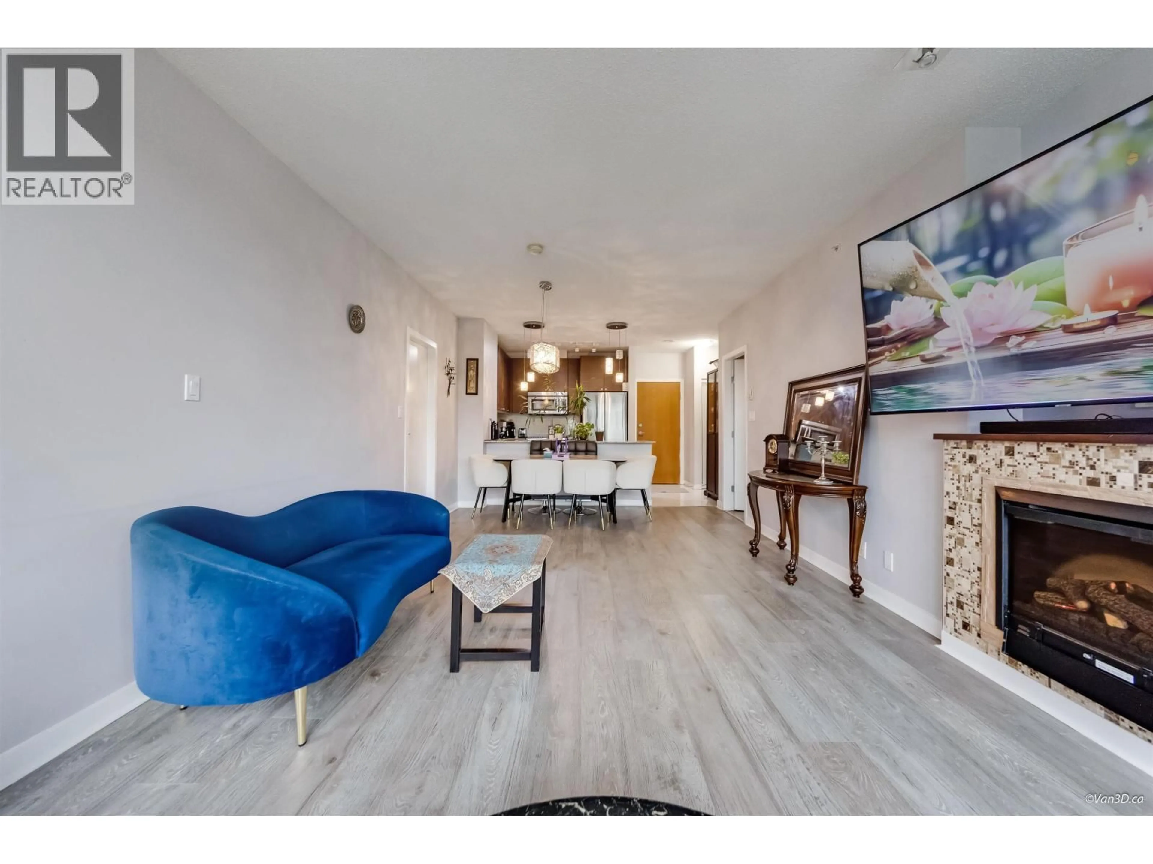 Living room with furniture, unknown for 2103 - 400 CAPILANO ROAD, Port Moody British Columbia V3H0E1