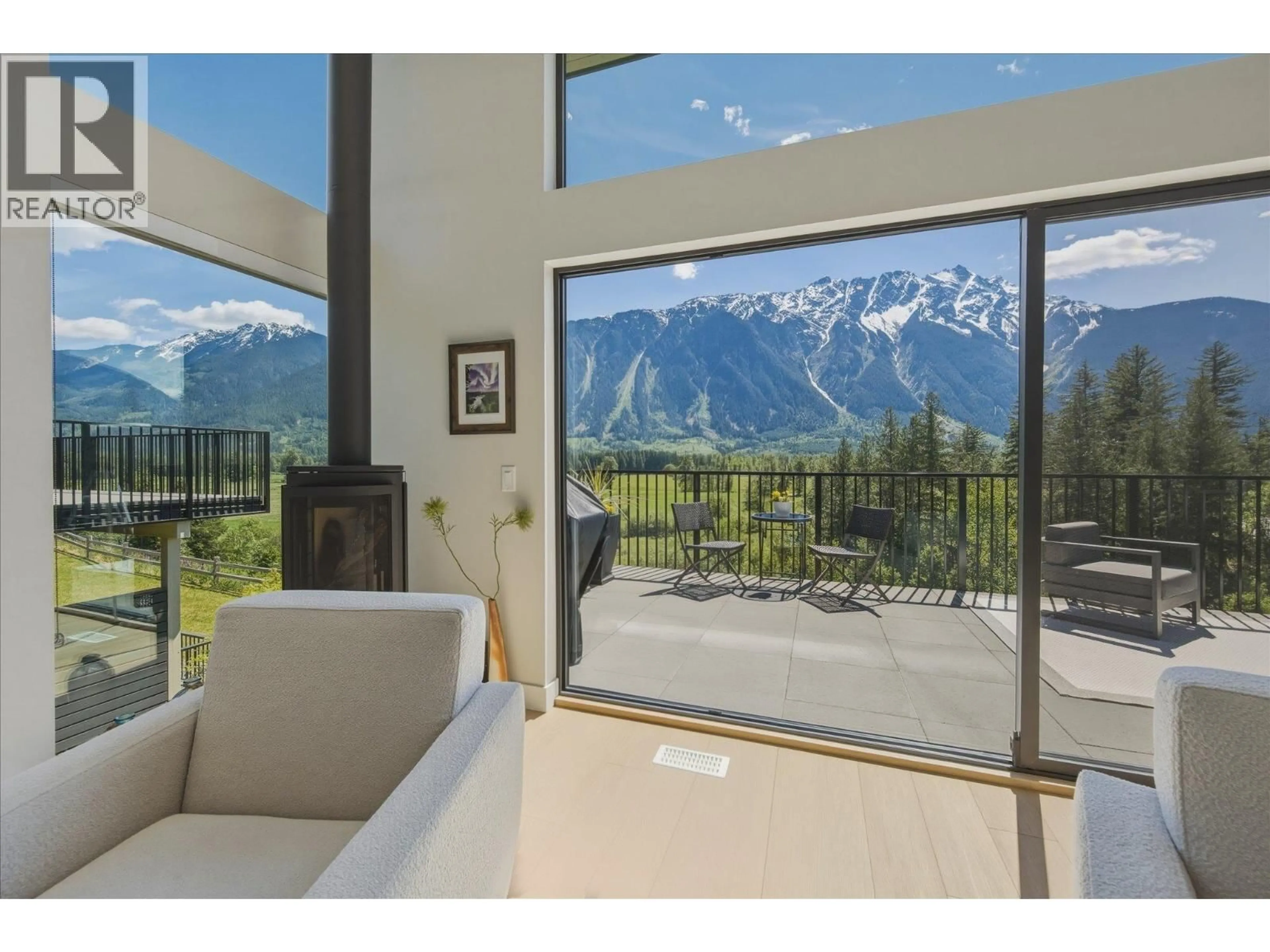 Unknown for 16 - 4000 SUNSTONE WAY, Pemberton British Columbia V0N2L3