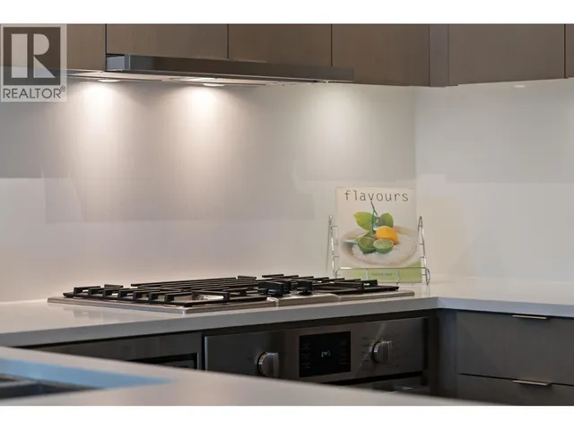 207 - 5555 DUNBAR STREET, Vancouver 3