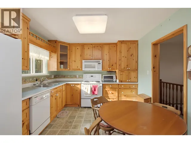 3543 DEVON ROAD, Port Coquitlam 5
