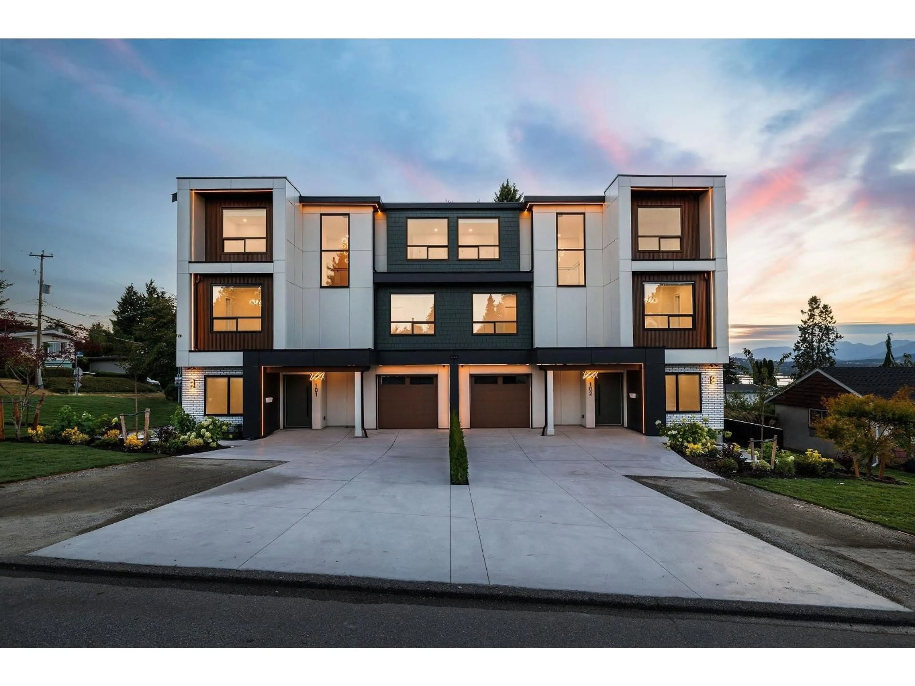 Unknown for 101 - 11313 137 STREET, Surrey British Columbia V3R2J2