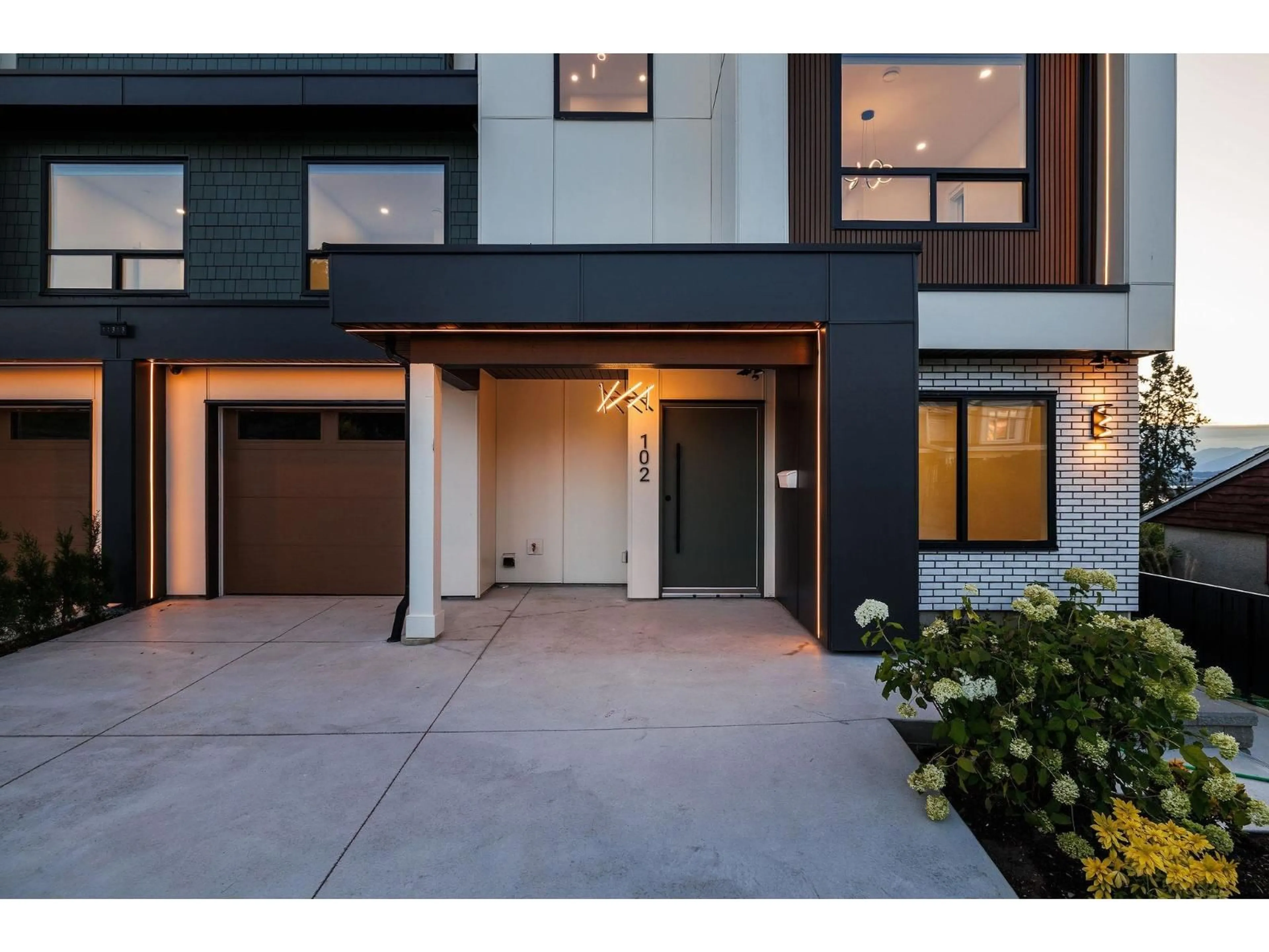 Unknown for 101 - 11313 137 STREET, Surrey British Columbia V3R2J2