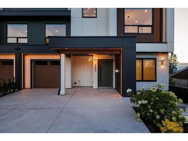 102 - 11313 137 STREET, Surrey 3