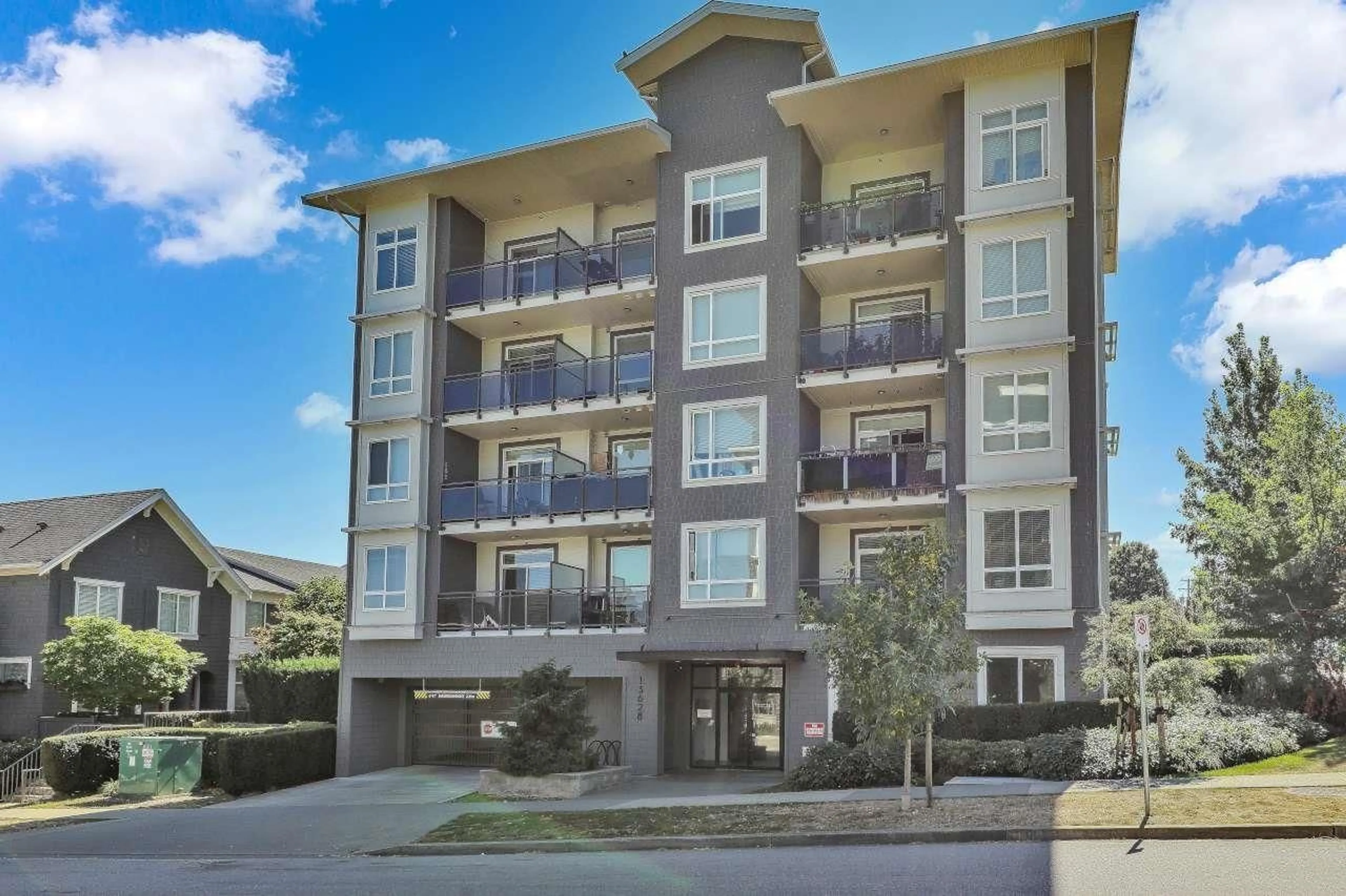 Unknown for 114 - 13628 81A AVENUE, Surrey British Columbia V3W3E2