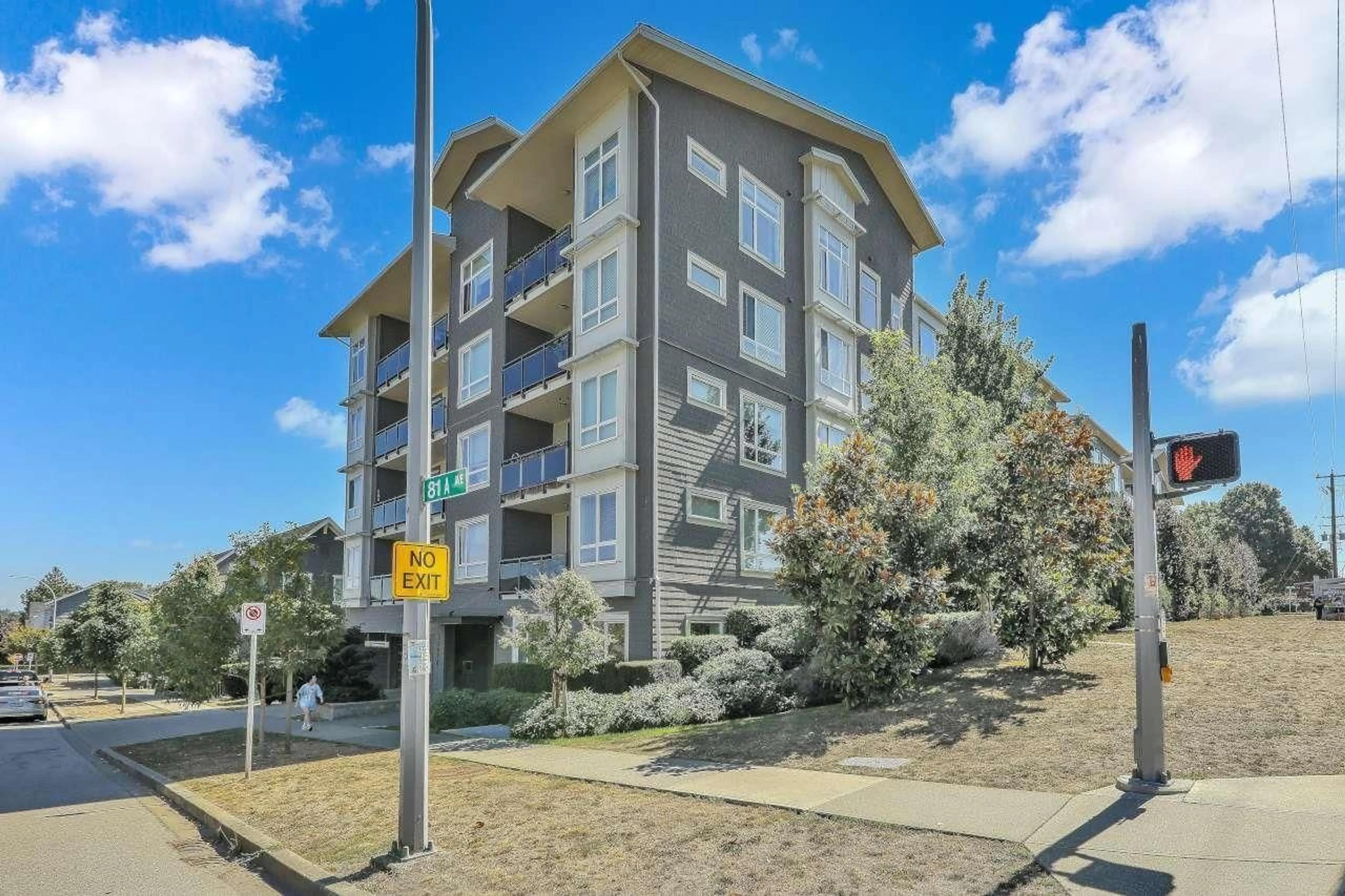 Unknown for 114 - 13628 81A AVENUE, Surrey British Columbia V3W3E2