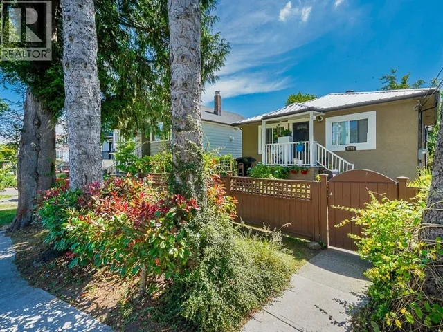 4702 CLARENDON STREET, Vancouver 2