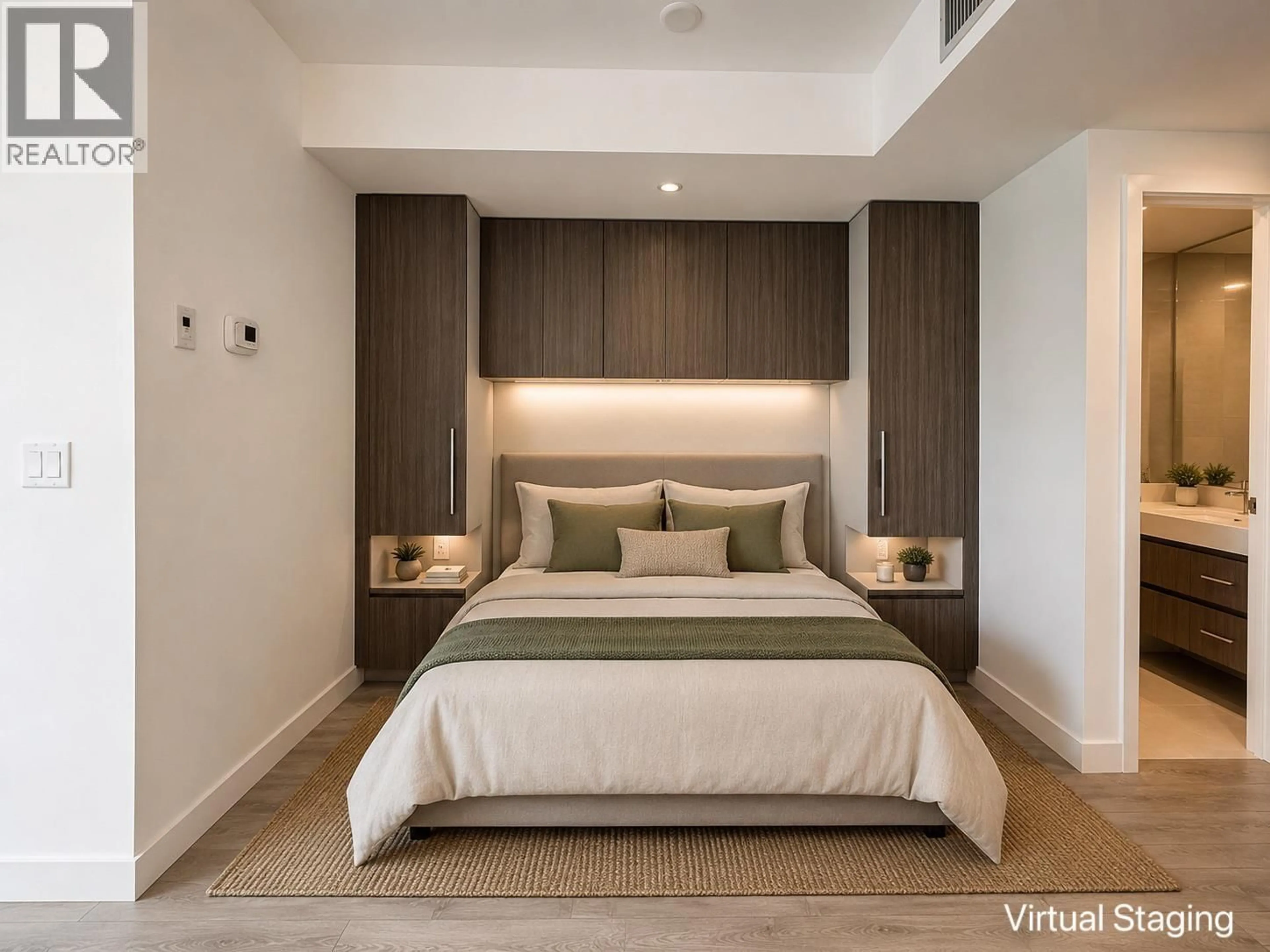 Bedroom with bed, unknown for 303 - 6463 SILVER AVENUE, Burnaby British Columbia V5H0K4