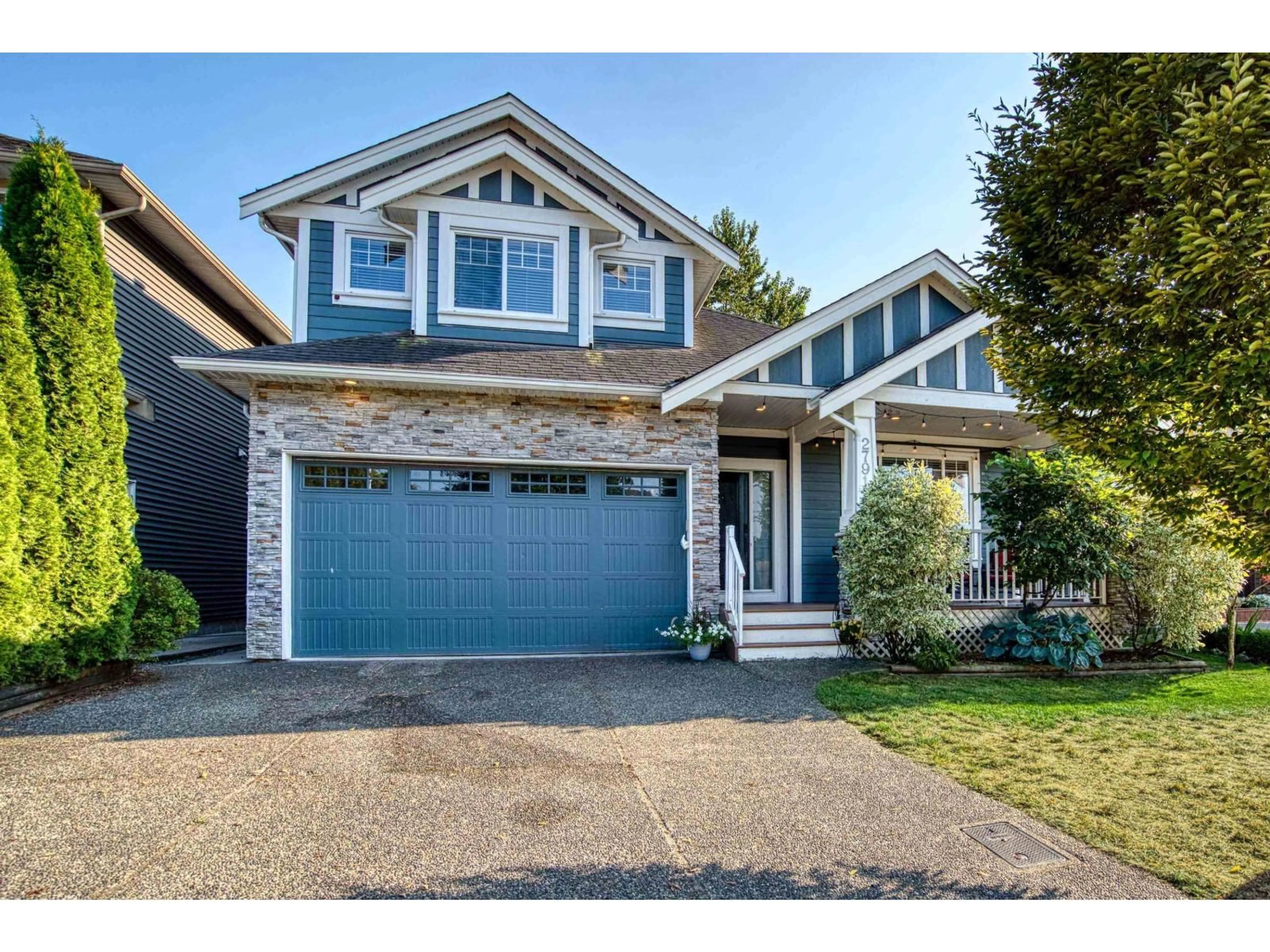 Home with vinyl exterior material, street for 27912 MACLURE ROAD, Abbotsford British Columbia V4X0A9