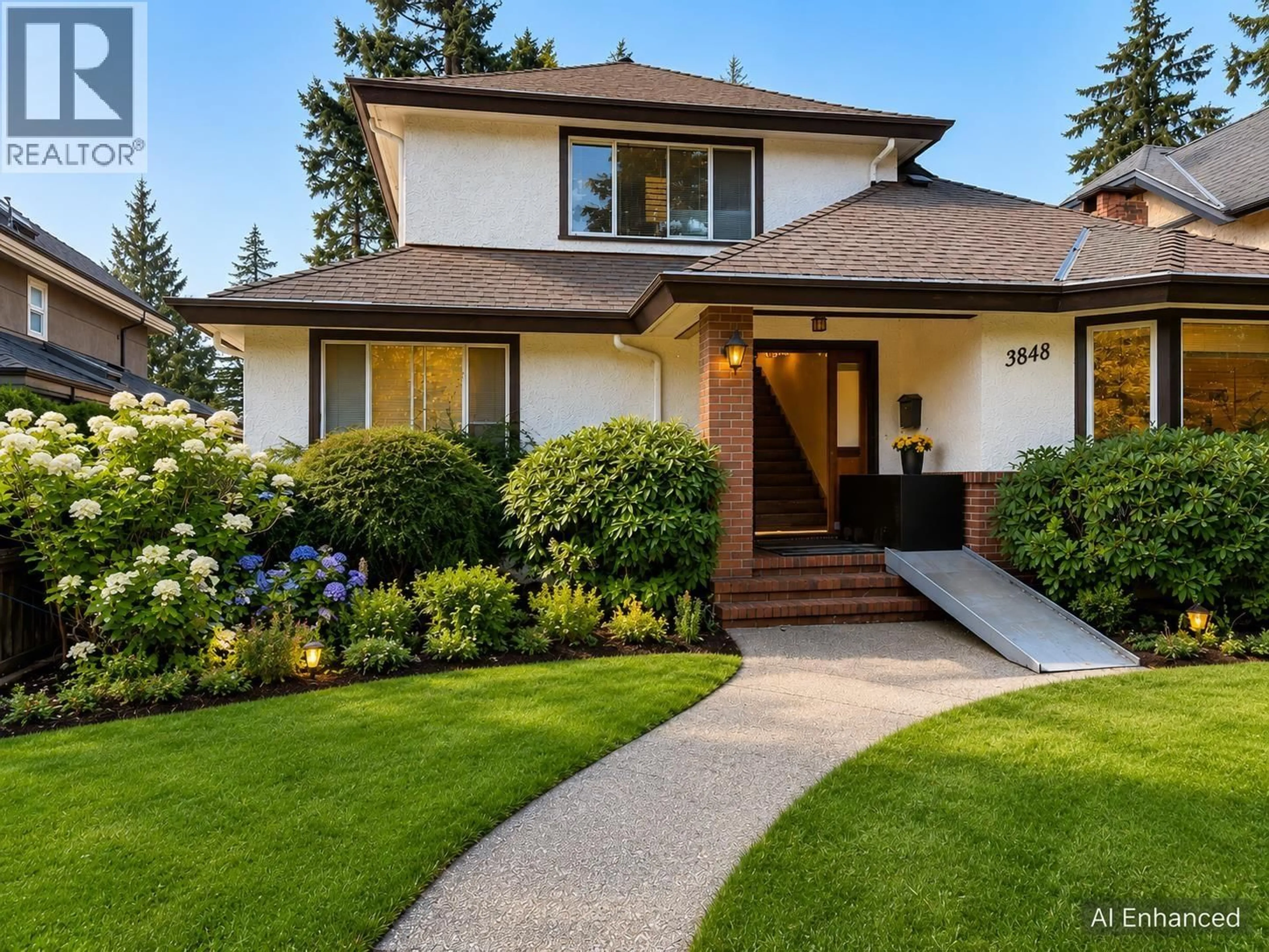 Home with vinyl exterior material, street for 3848 38TH AVENUE, Vancouver British Columbia V6N2Y4