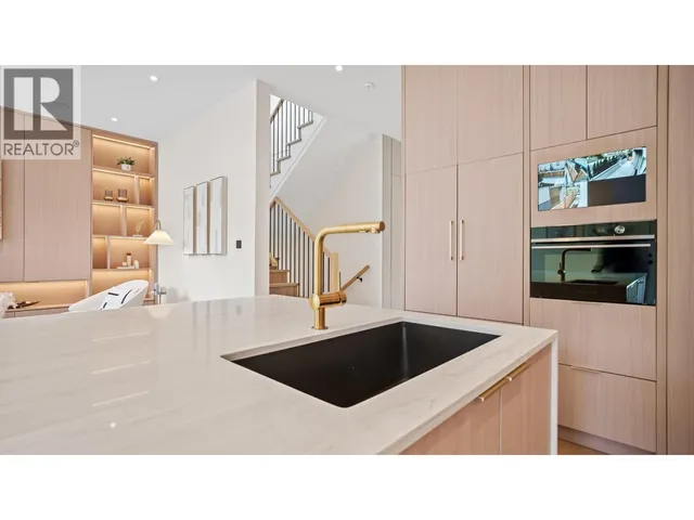 2 - 6070 ELGIN AVENUE, Burnaby 5