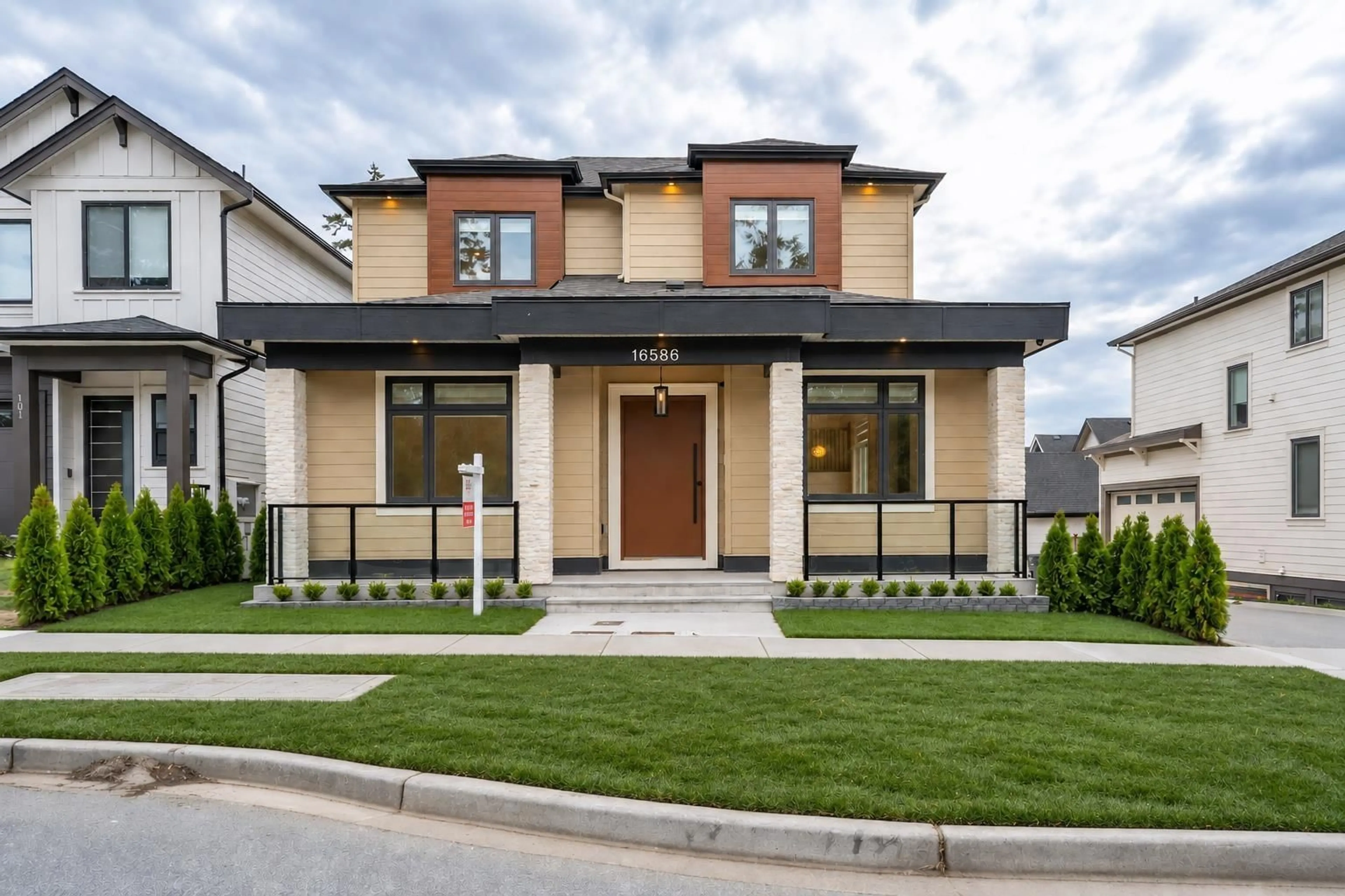 Home with brick exterior material, street for 16586 22 AVENUE, Surrey British Columbia V3Z0V5