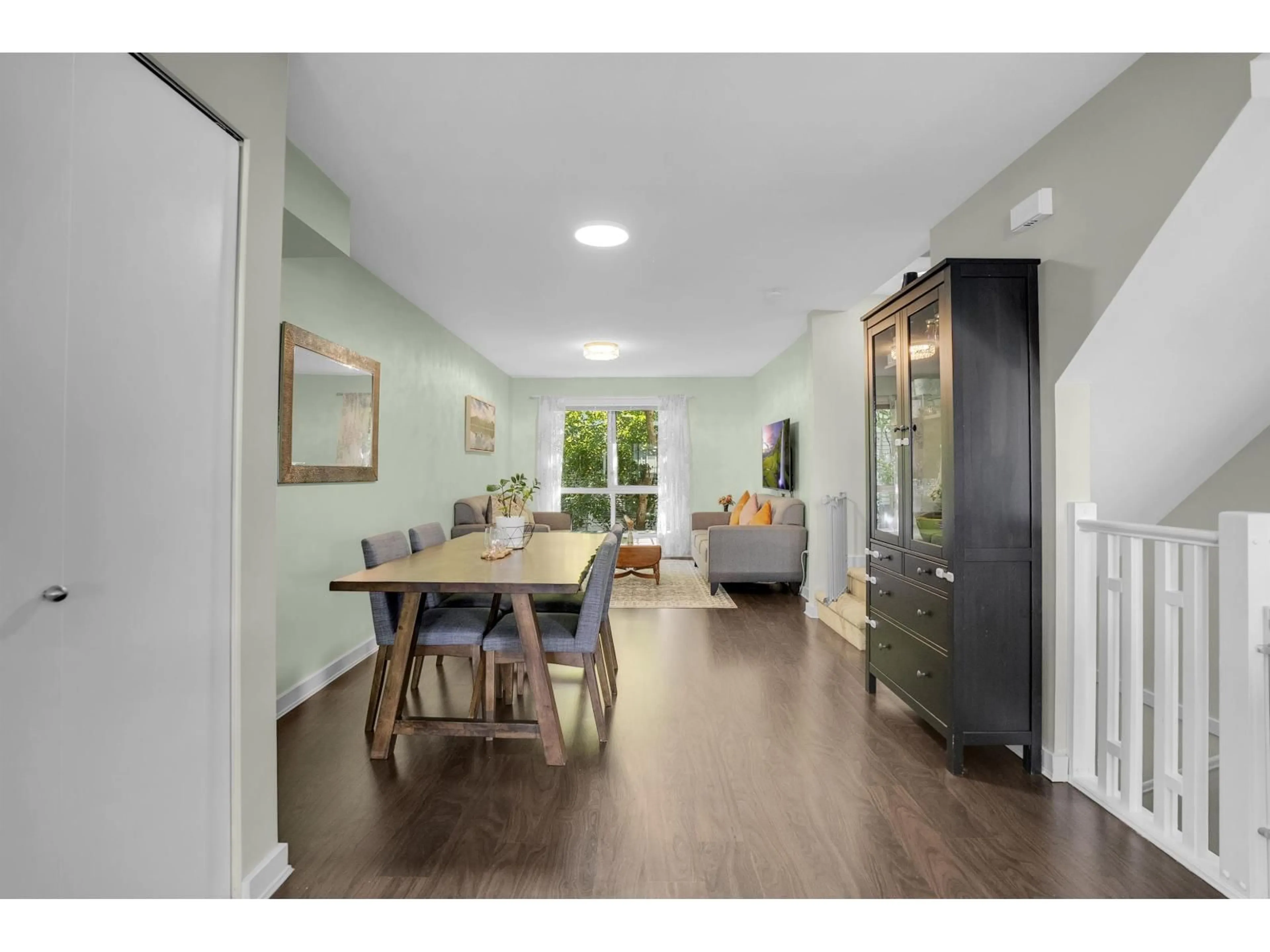 Unknown for 101 - 6671 121 STREET, Surrey British Columbia V3W1T9