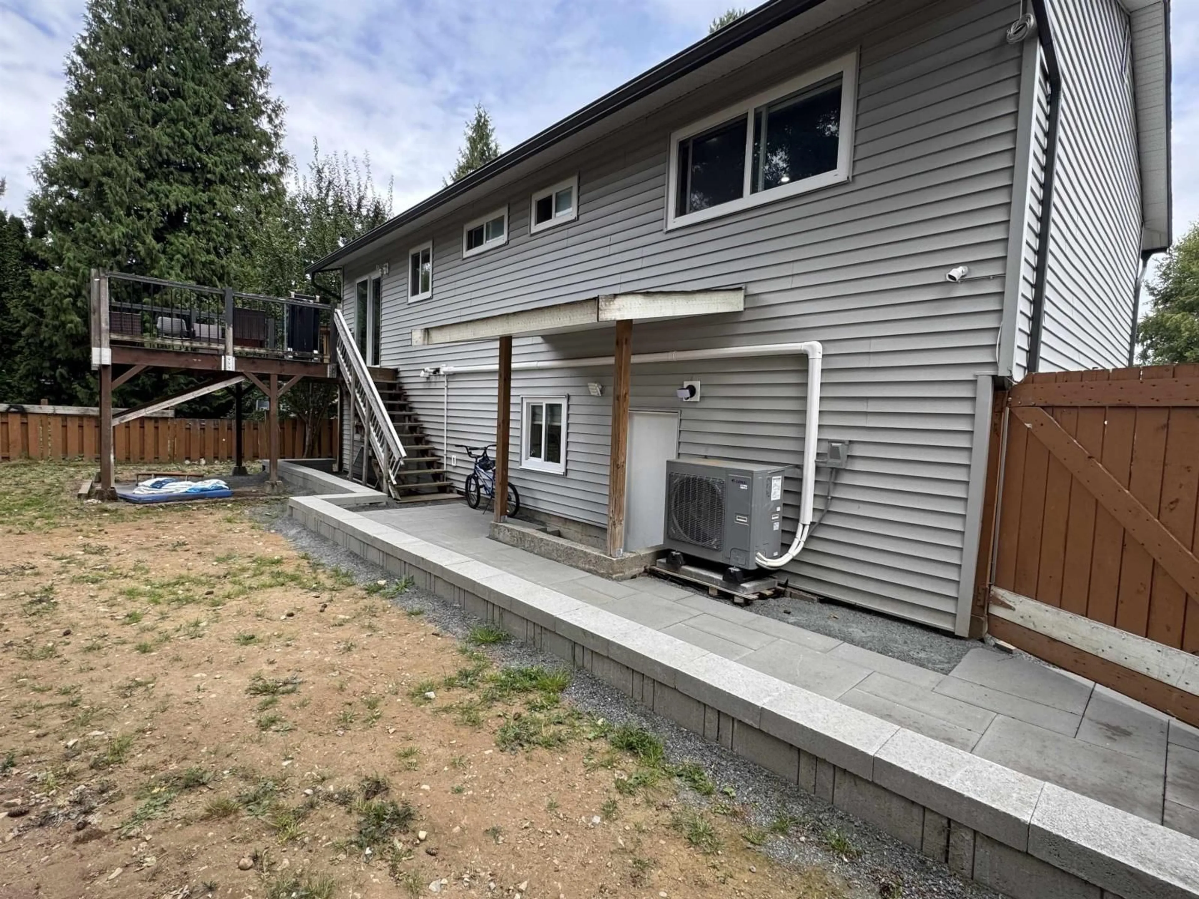Patio, street for 35144 MORGAN WAY, Abbotsford British Columbia V2S5T7