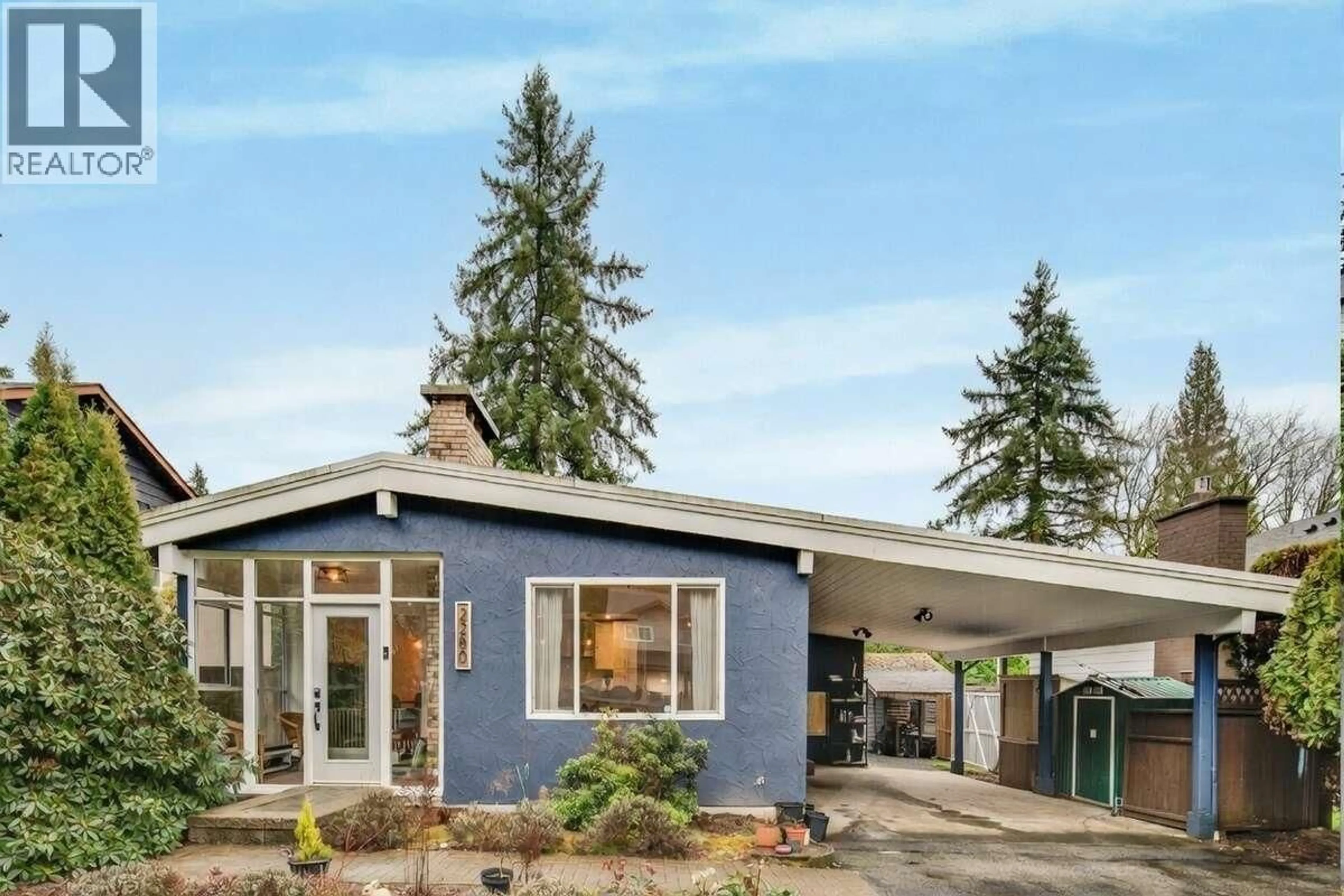 Home with vinyl exterior material, mountain view for 2280 KING ALBERT AVENUE, Coquitlam British Columbia V3J1Z5