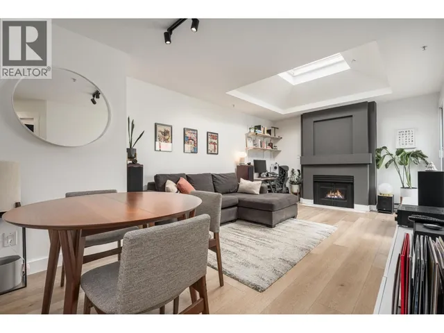 407 - 1333 7TH AVENUE, Vancouver 3