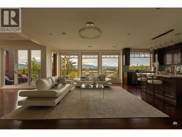 3936 QUESNEL DRIVE, Vancouver 5