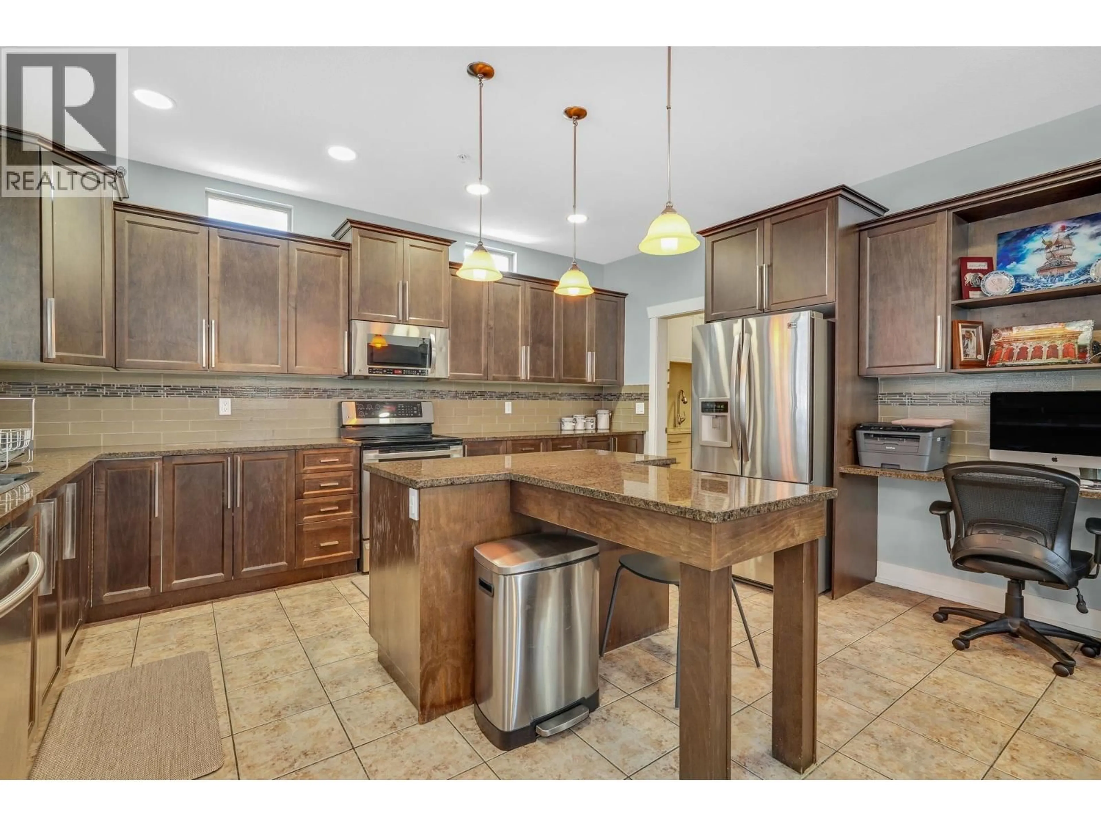 Open concept kitchen, unknown for 24760 KIMOLA DRIVE, Maple Ridge British Columbia V2W0A6