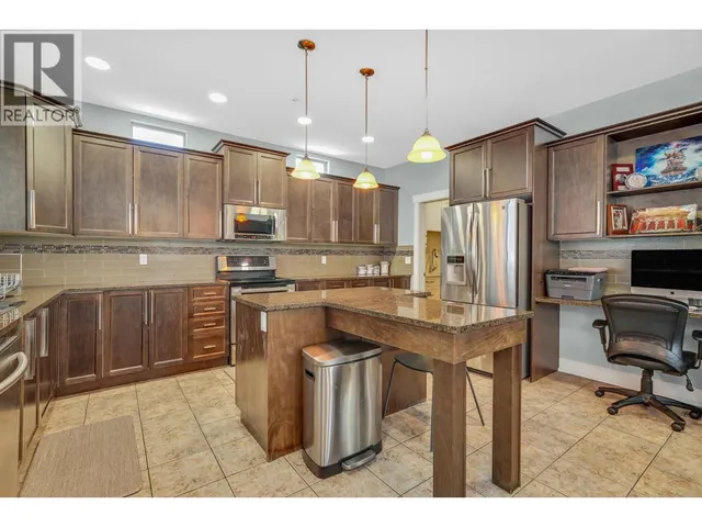 24760 KIMOLA DRIVE, Maple Ridge 5