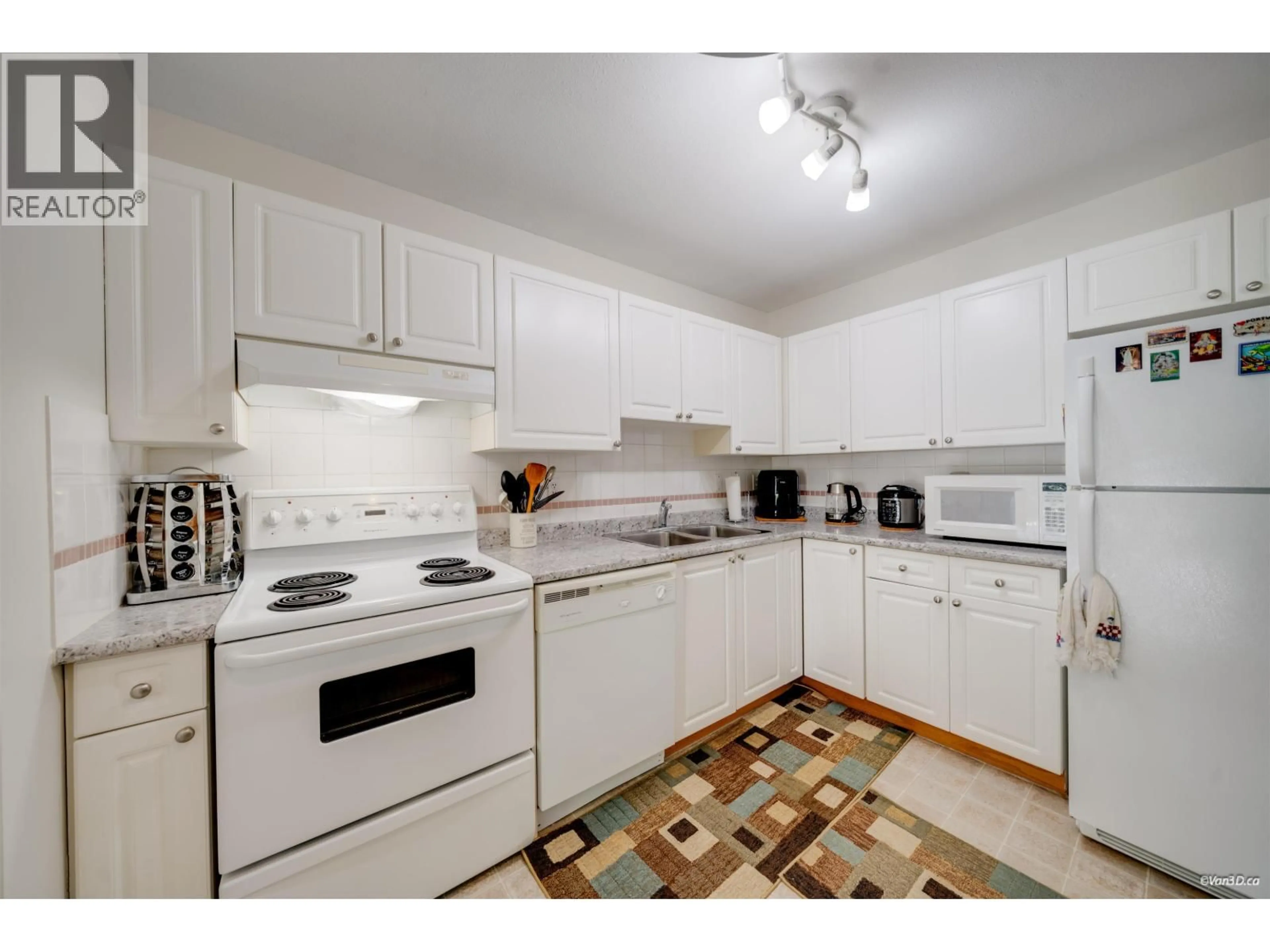 Standard kitchen, unknown for 817 - 1310 CARIBOO STREET, New Westminster British Columbia V3M1X2