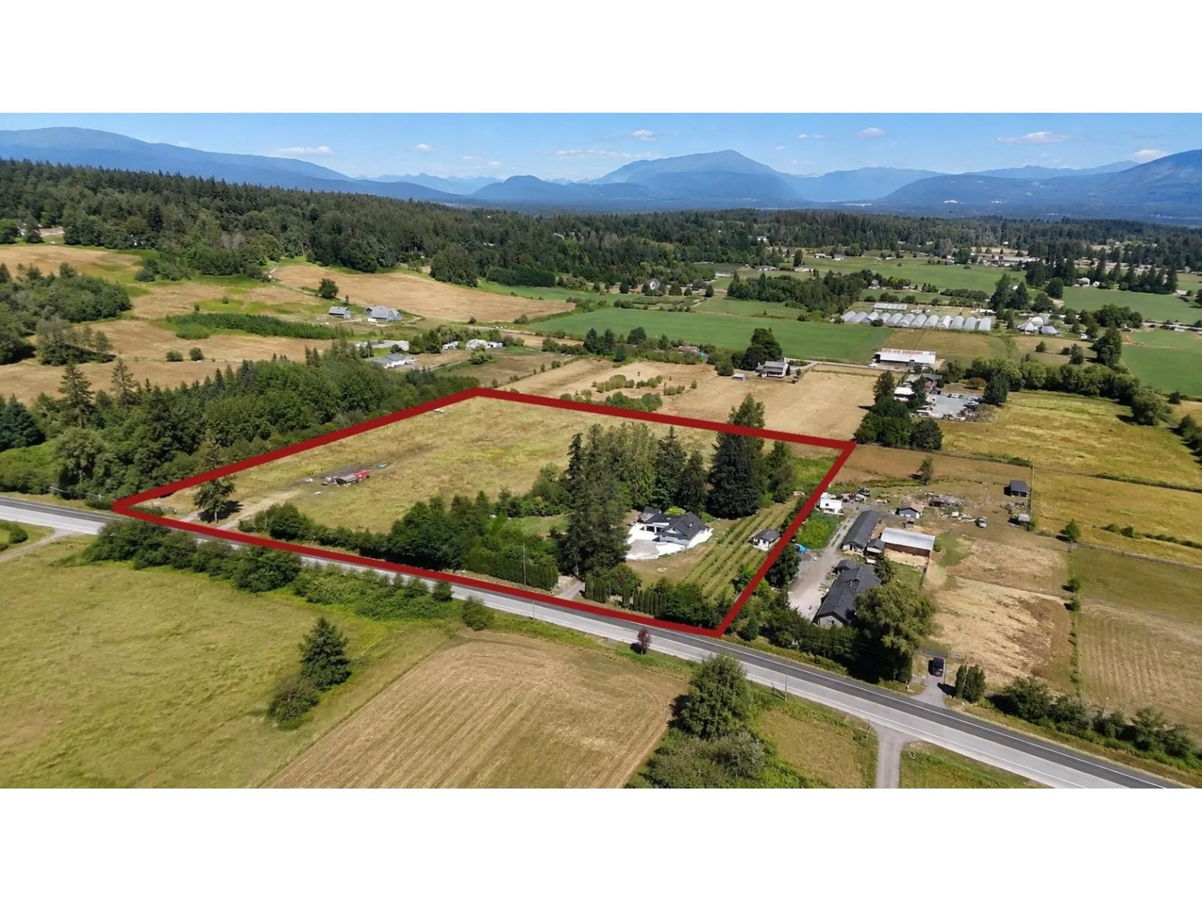 A pic from outside/outdoor area/front of a property/back of a property/a pic from drone, mountain view for 21263 CRUSH CRESCENT, Langley British Columbia V2Y2R4