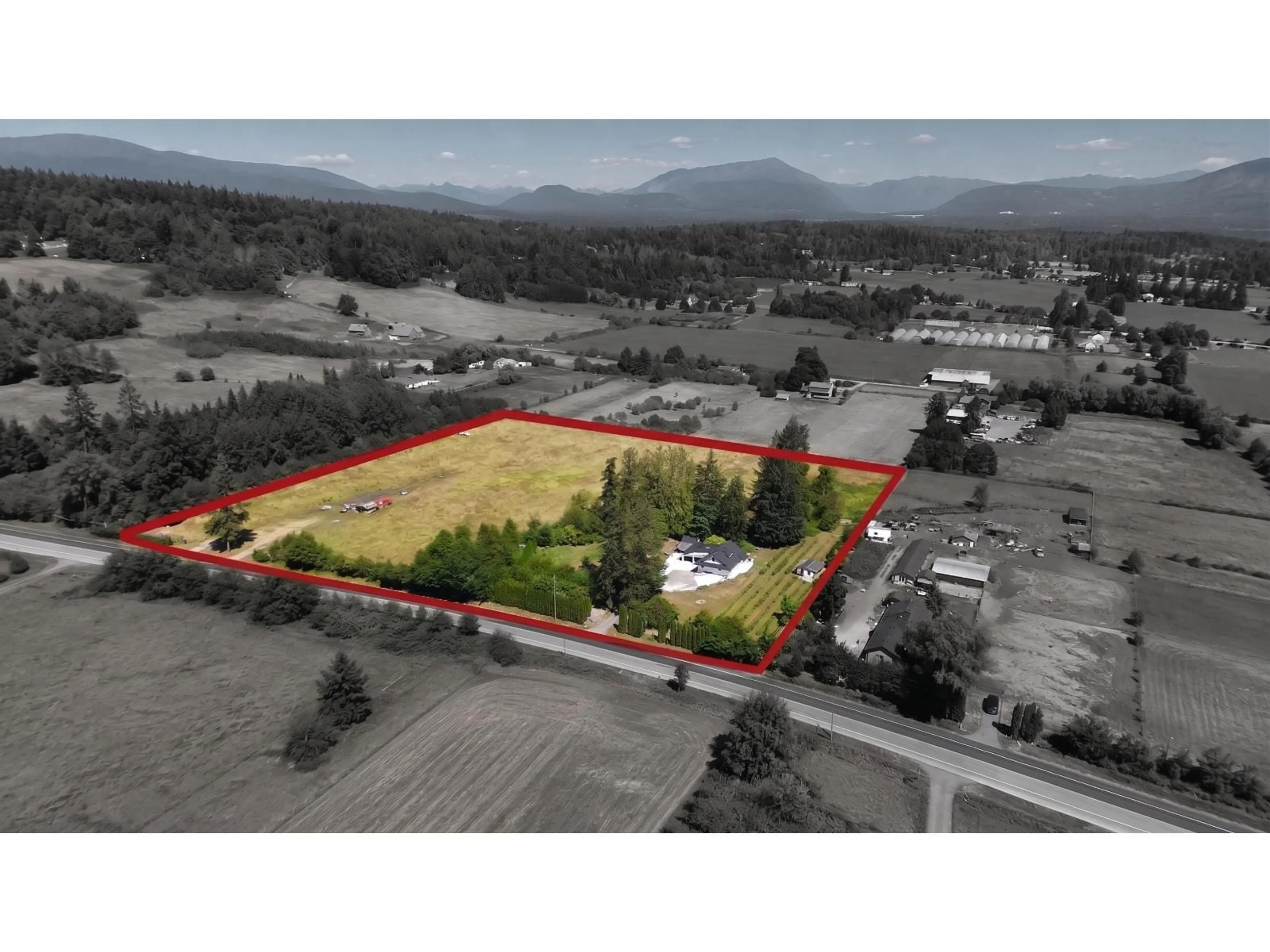 A pic from outside/outdoor area/front of a property/back of a property/a pic from drone, mountain view for 21263 CRUSH CRESCENT, Langley British Columbia V2Y2R4