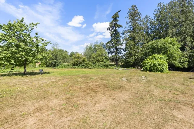 21263 CRUSH CRESCENT, Langley 5