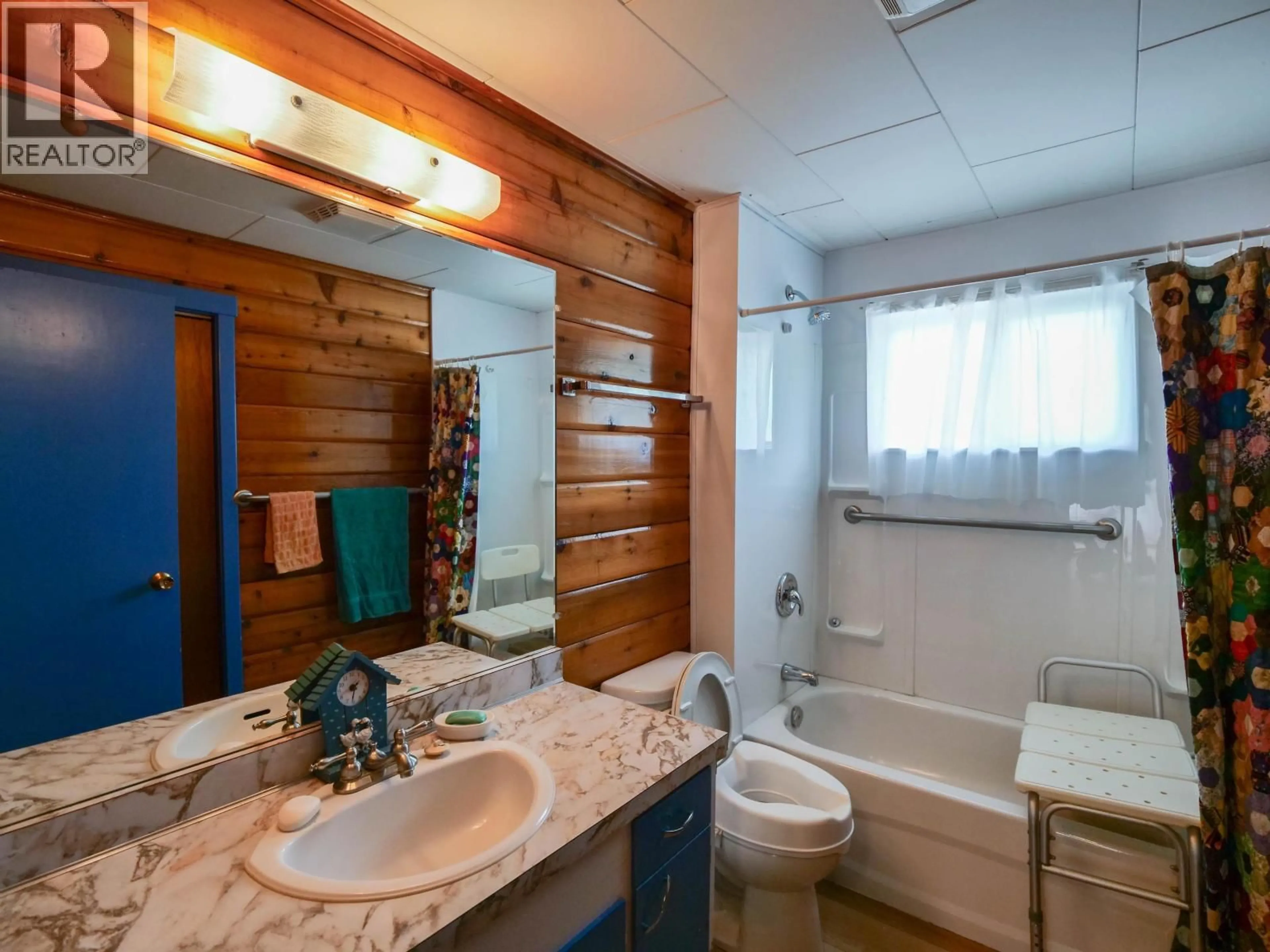 Standard bathroom, unknown for 293 DOHERTY DRIVE, Quesnel British Columbia V2J1B6