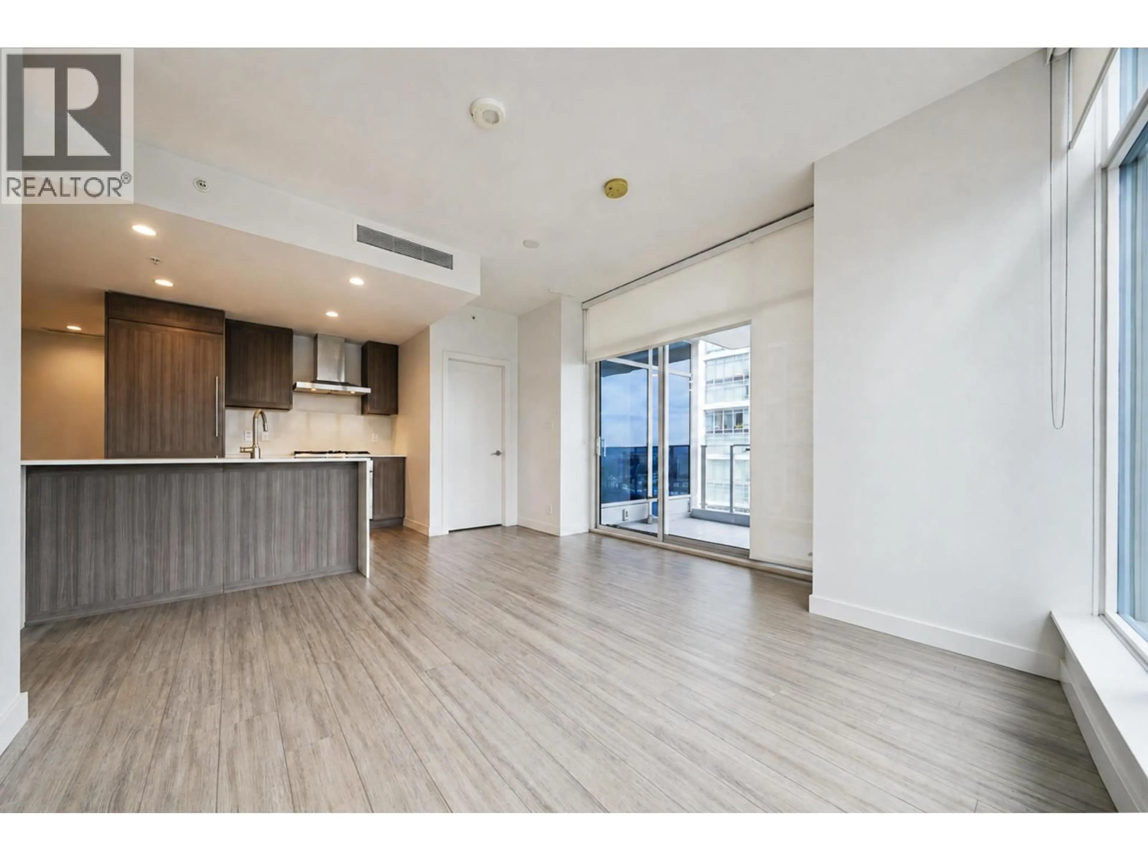 Unknown for 2004 - 2311 BETA AVENUE, Burnaby British Columbia V5C0M1