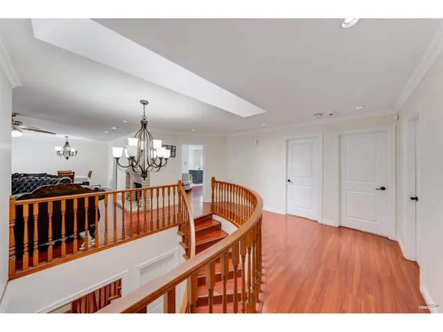7069 144 STREET, Surrey 5