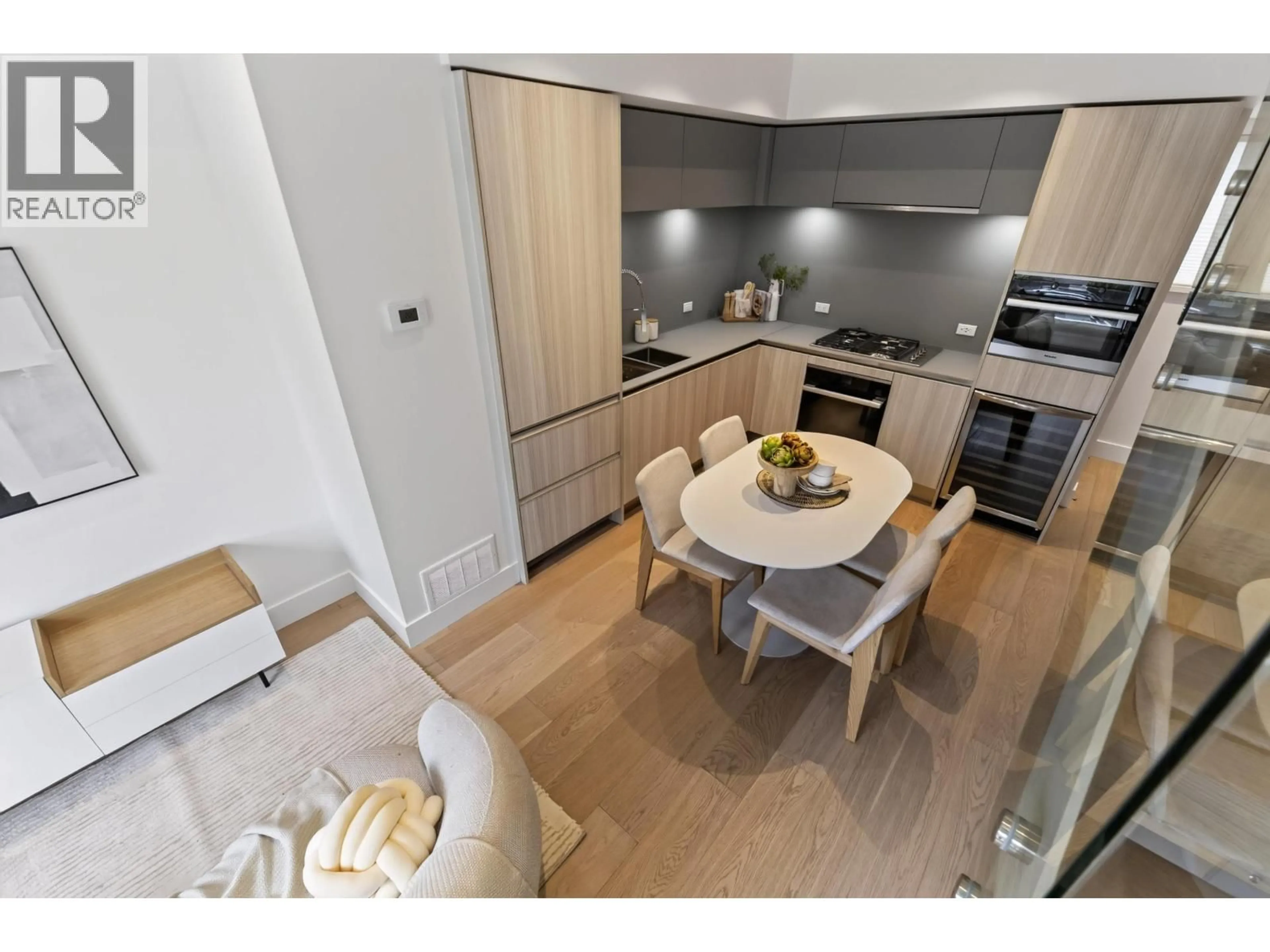 Open concept kitchen, unknown for 150 WOODSTOCK AVENUE, Vancouver British Columbia V5Y0N1