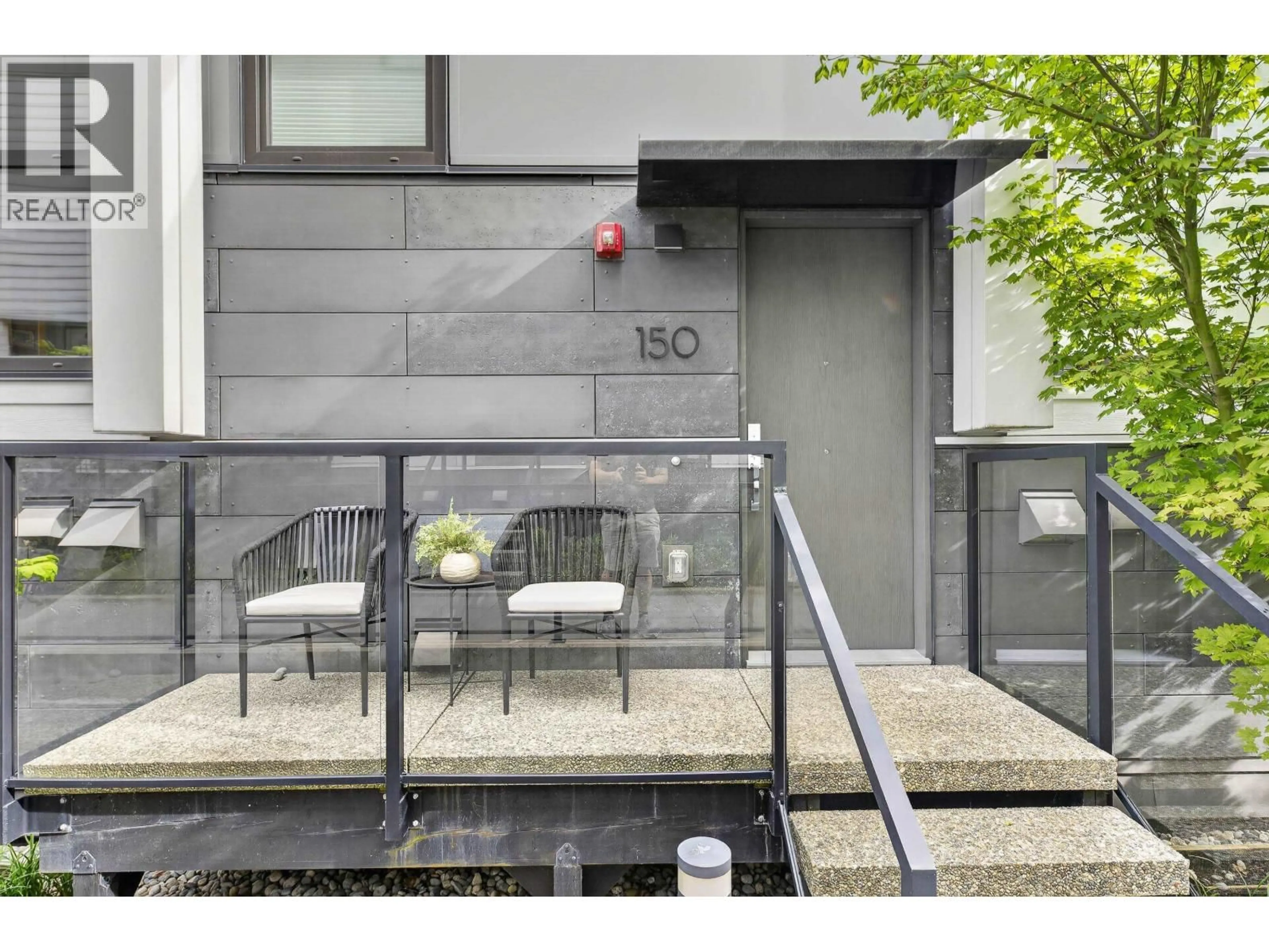 Patio, street for 150 WOODSTOCK AVENUE, Vancouver British Columbia V5Y0N1